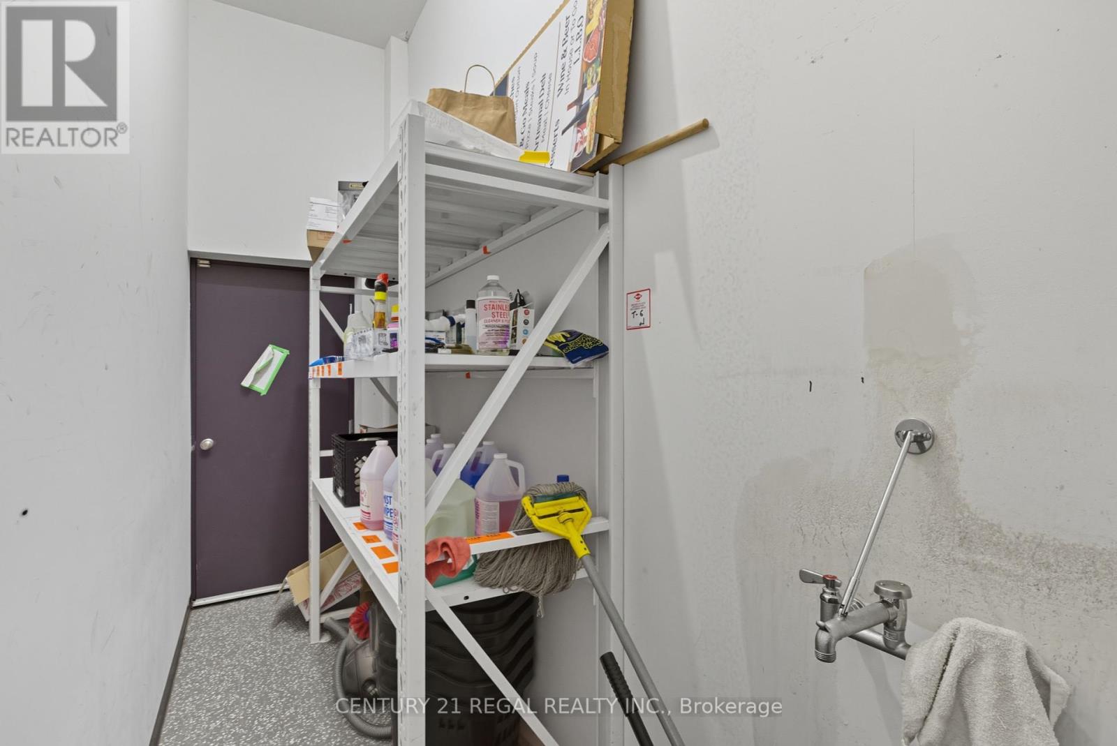 1700 St Clair Avenue W, Toronto, Ontario  M6N 1J1 - Photo 8 - W12436831