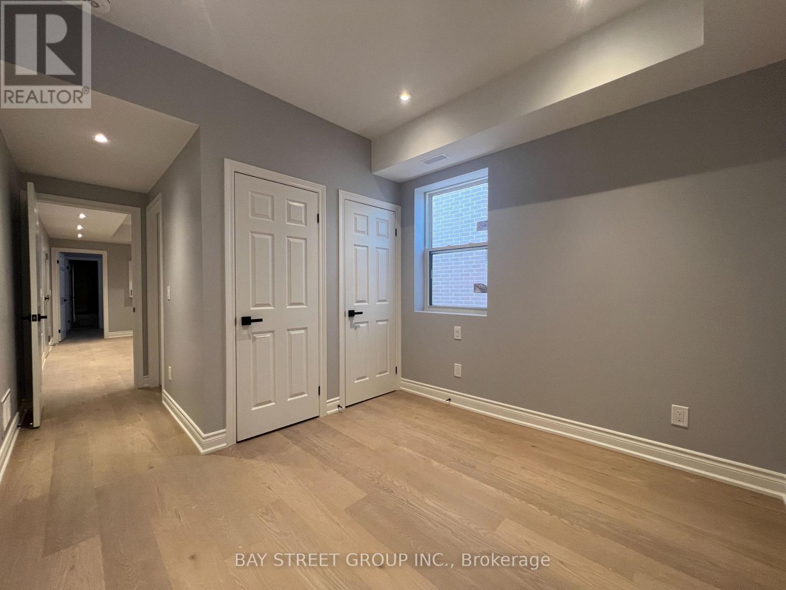 203 - 2386 Lake Shore Boulevard W, Toronto, Ontario  M8V 1C3 - Photo 3 - W12436844