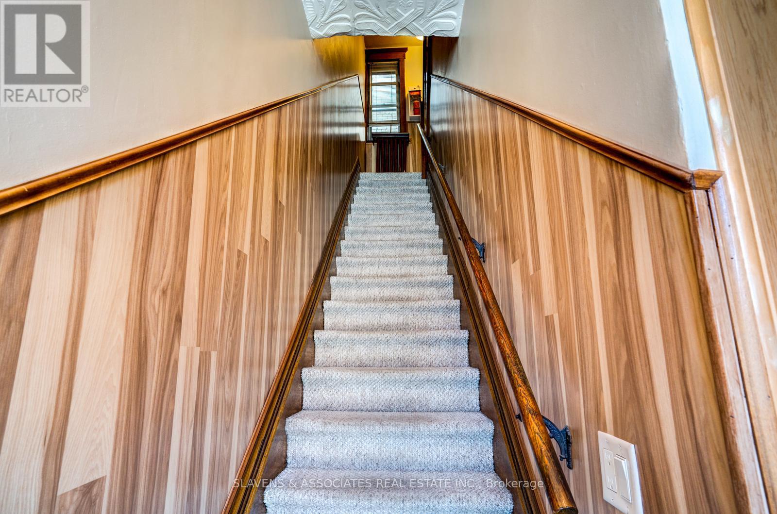 165 Roncesvalles Avenue, Toronto, Ontario  M6R 2L3 - Photo 15 - W12436857