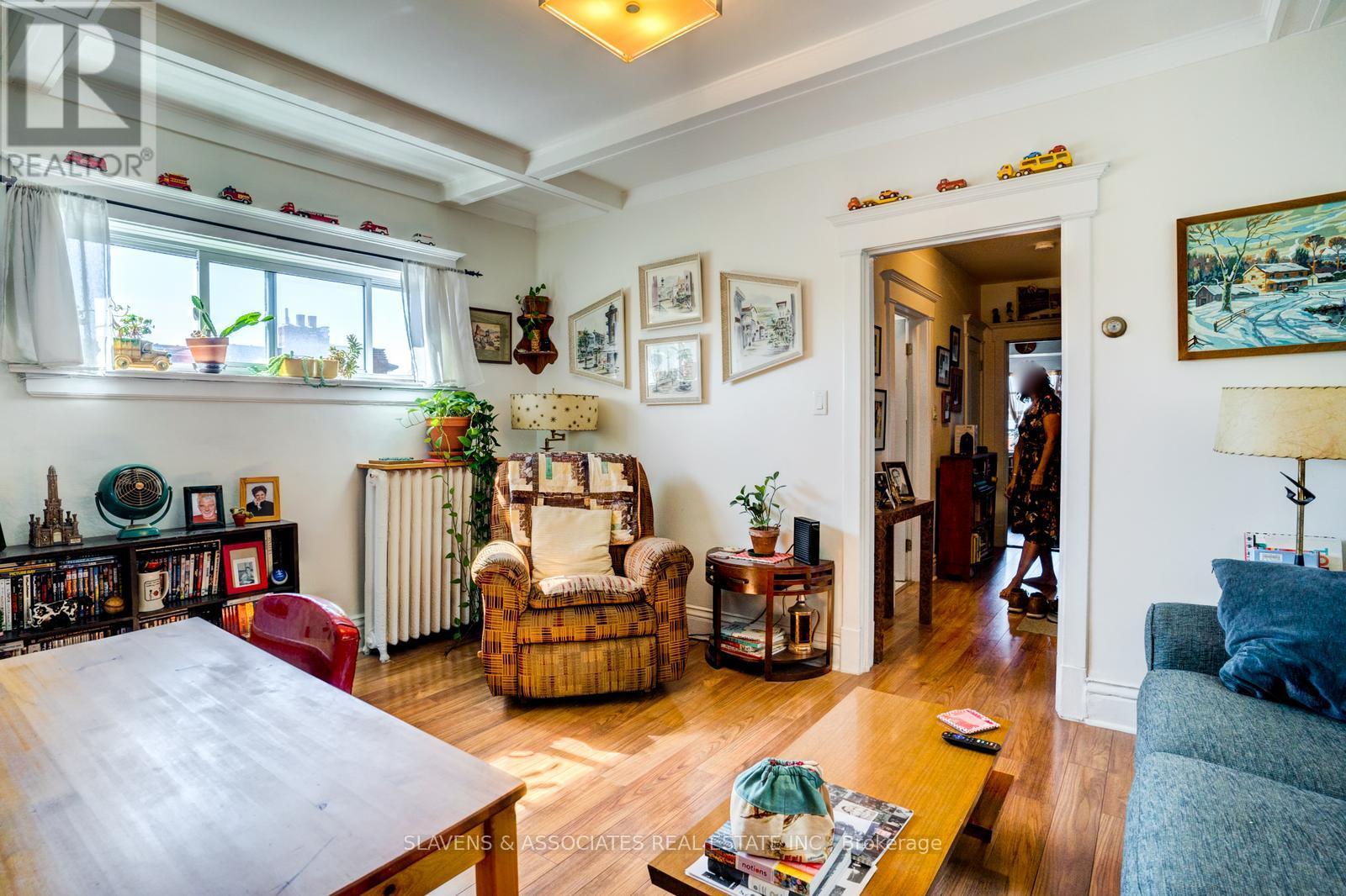 165 Roncesvalles Avenue, Toronto, Ontario  M6R 2L3 - Photo 34 - W12436857