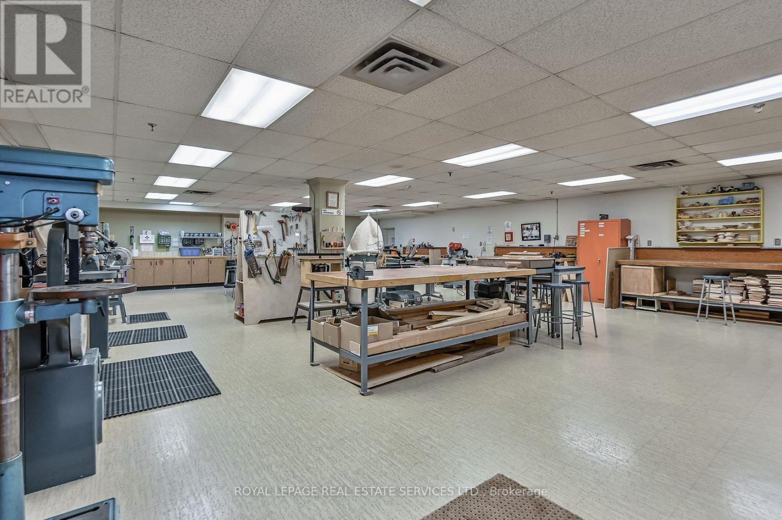 306 - 2180 Marine Drive, Oakville, Ontario  L6L 5V2 - Photo 37 - W12436861
