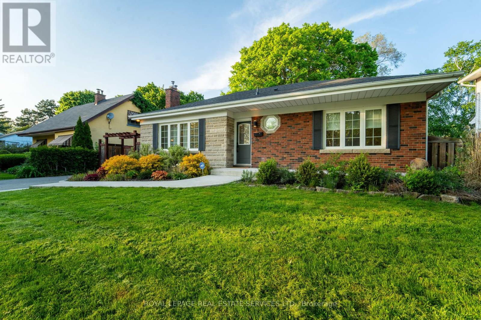 1071 JOAN DRIVE, Burlington, Ontario
