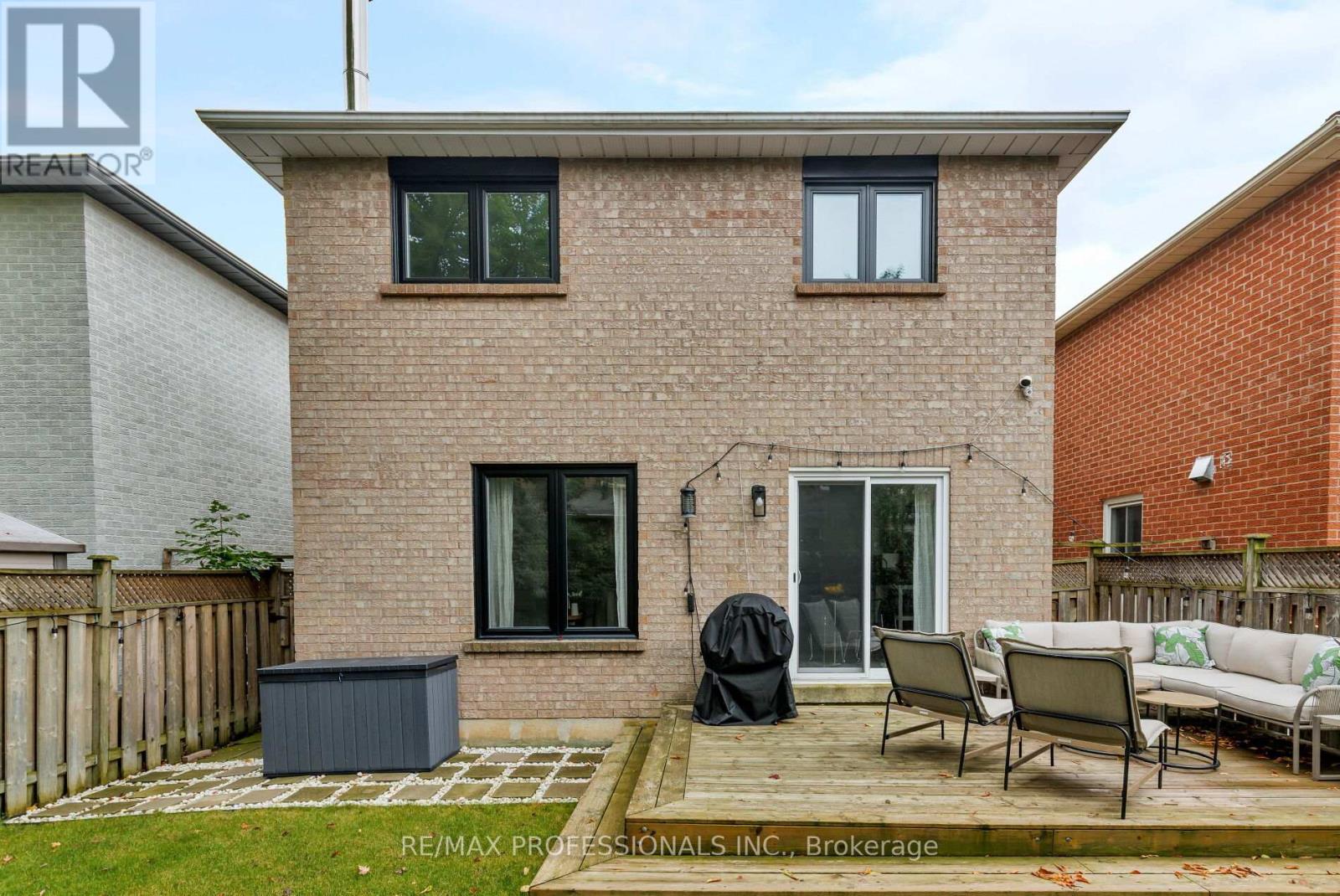 6433 Longspur Road, Mississauga, Ontario  L5N 6E4 - Photo 13 - W12436887