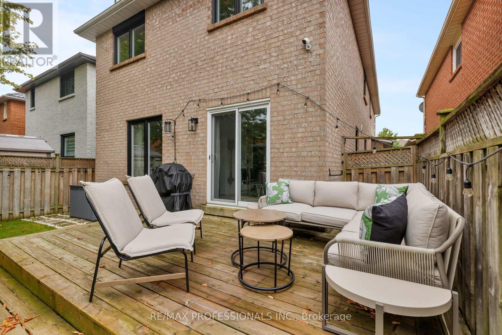 6433 Longspur Road, Mississauga, Ontario  L5N 6E4 - Photo 15 - W12436887