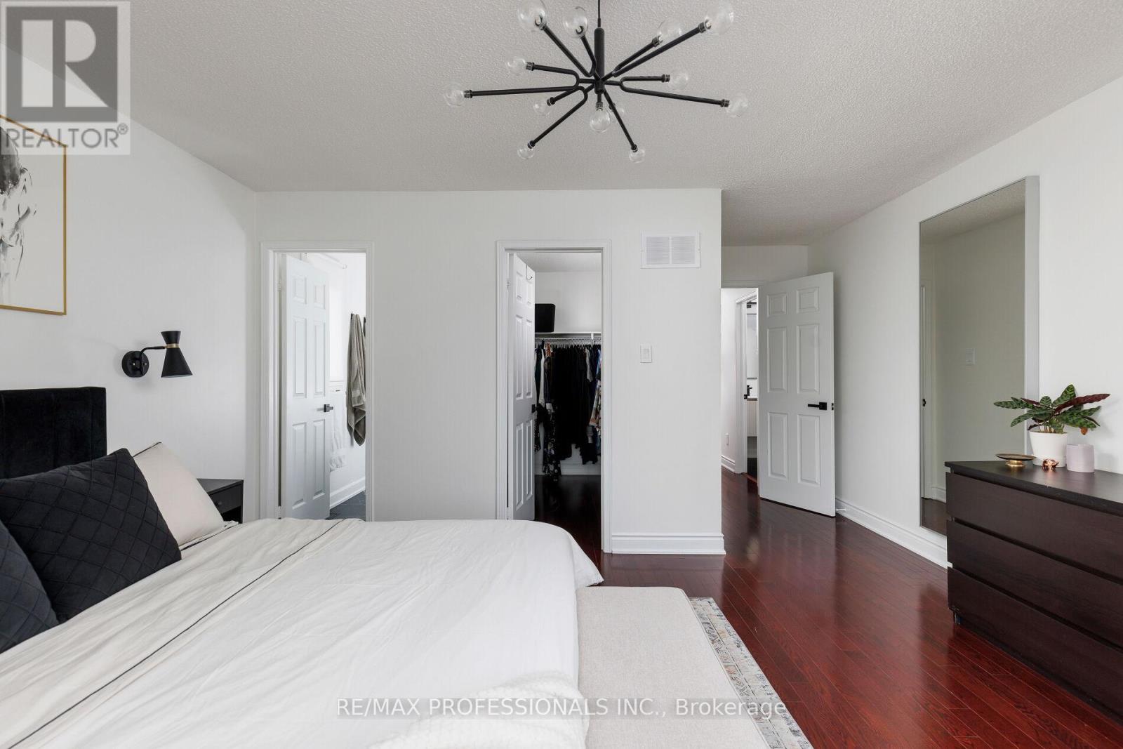 6433 Longspur Road, Mississauga, Ontario  L5N 6E4 - Photo 28 - W12436887