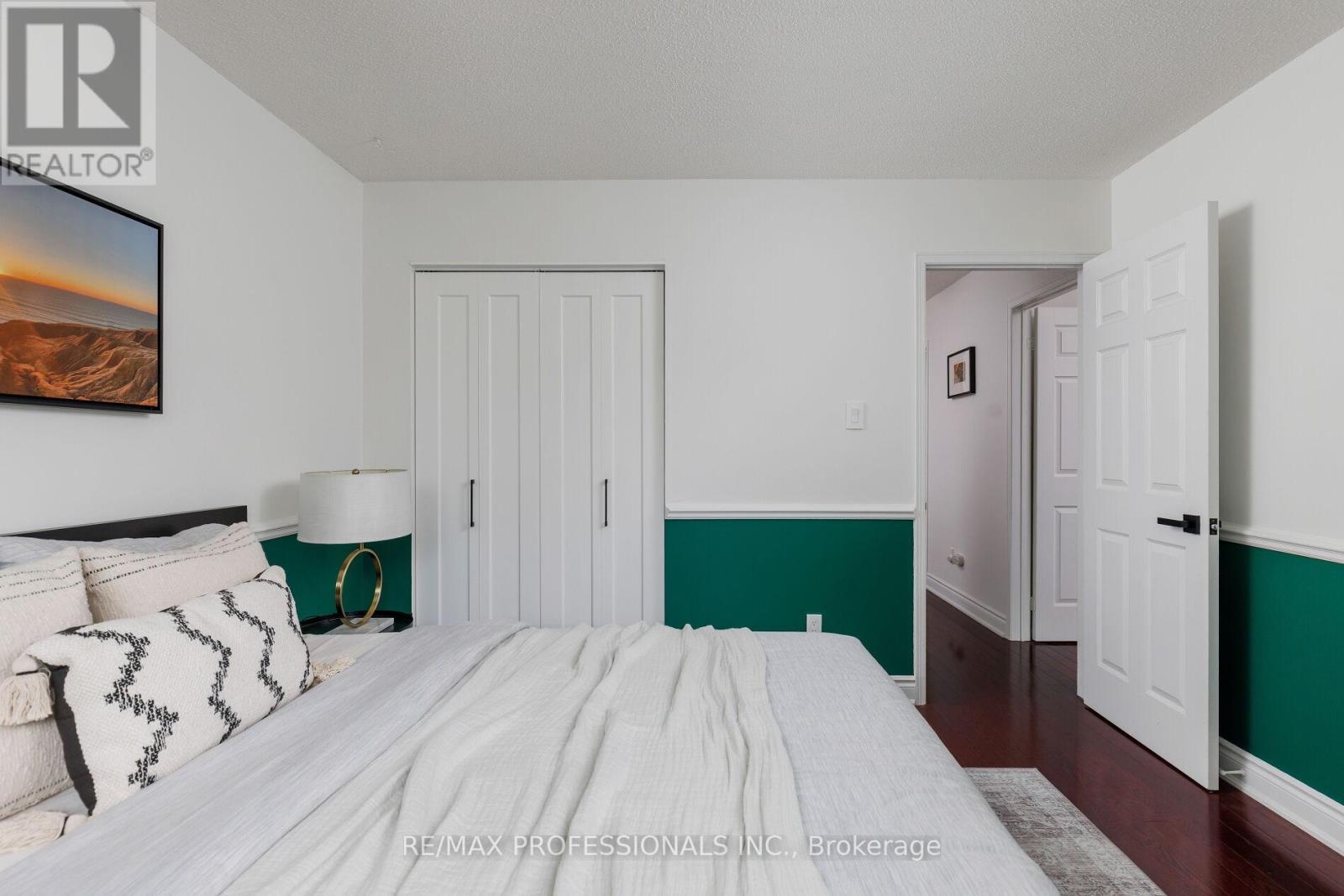 6433 Longspur Road, Mississauga, Ontario  L5N 6E4 - Photo 39 - W12436887