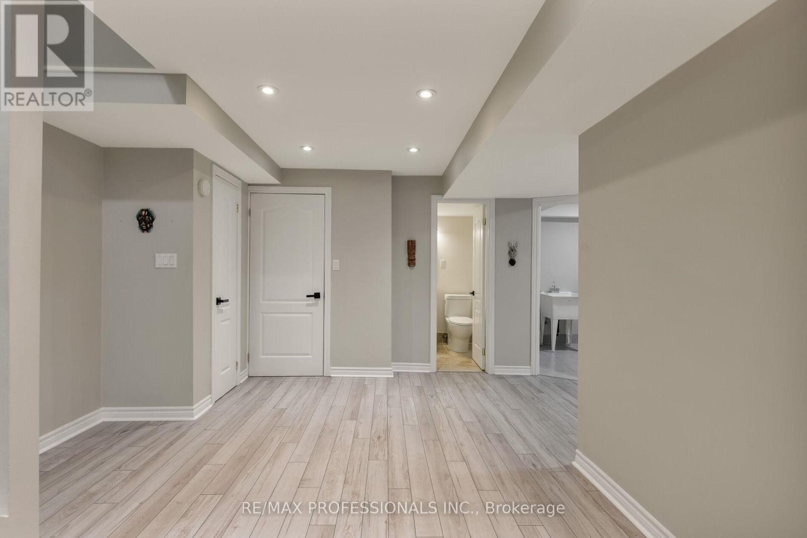 6433 Longspur Road, Mississauga, Ontario  L5N 6E4 - Photo 47 - W12436887