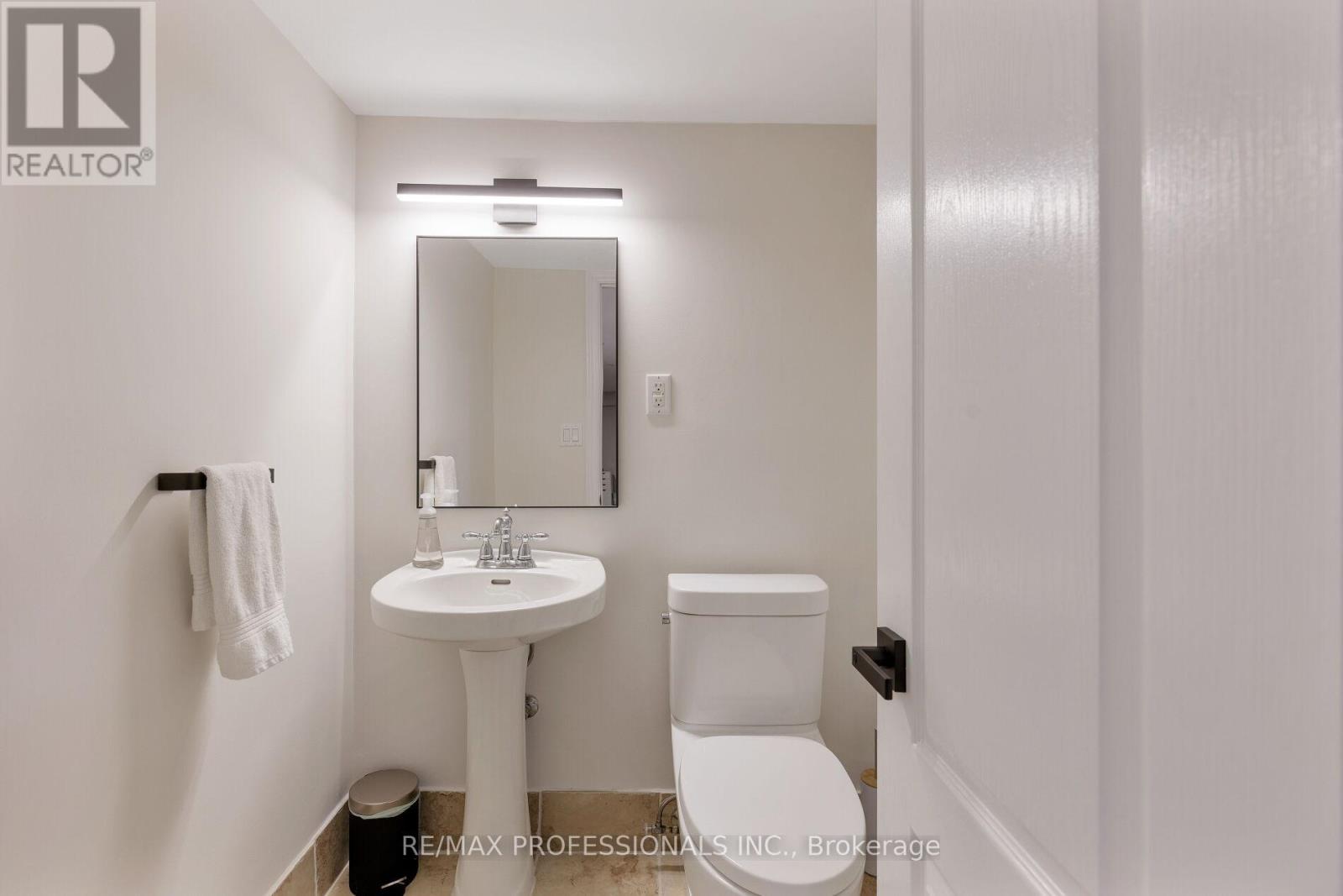 6433 Longspur Road, Mississauga, Ontario  L5N 6E4 - Photo 49 - W12436887
