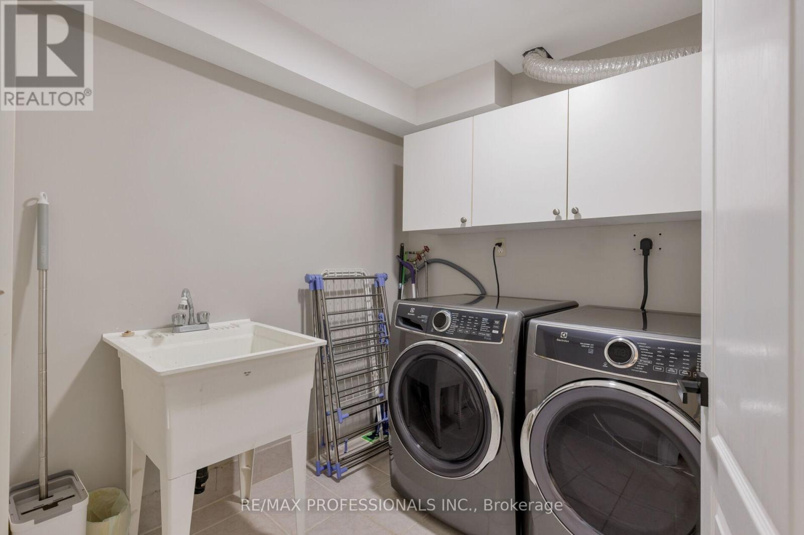 6433 Longspur Road, Mississauga, Ontario  L5N 6E4 - Photo 50 - W12436887