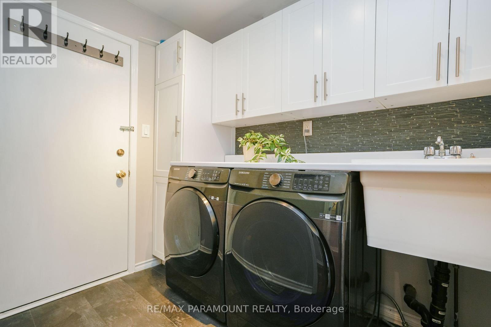 44 Cairnmore Court, Brampton, Ontario  L6Z 1T6 - Photo 17 - W12436900