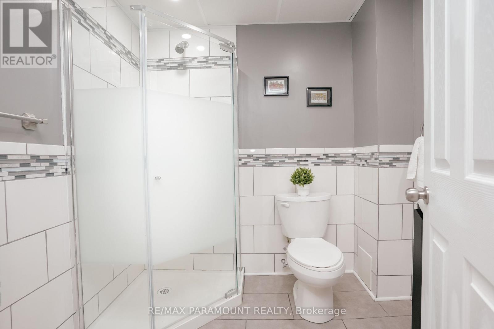44 Cairnmore Court, Brampton, Ontario  L6Z 1T6 - Photo 37 - W12436900