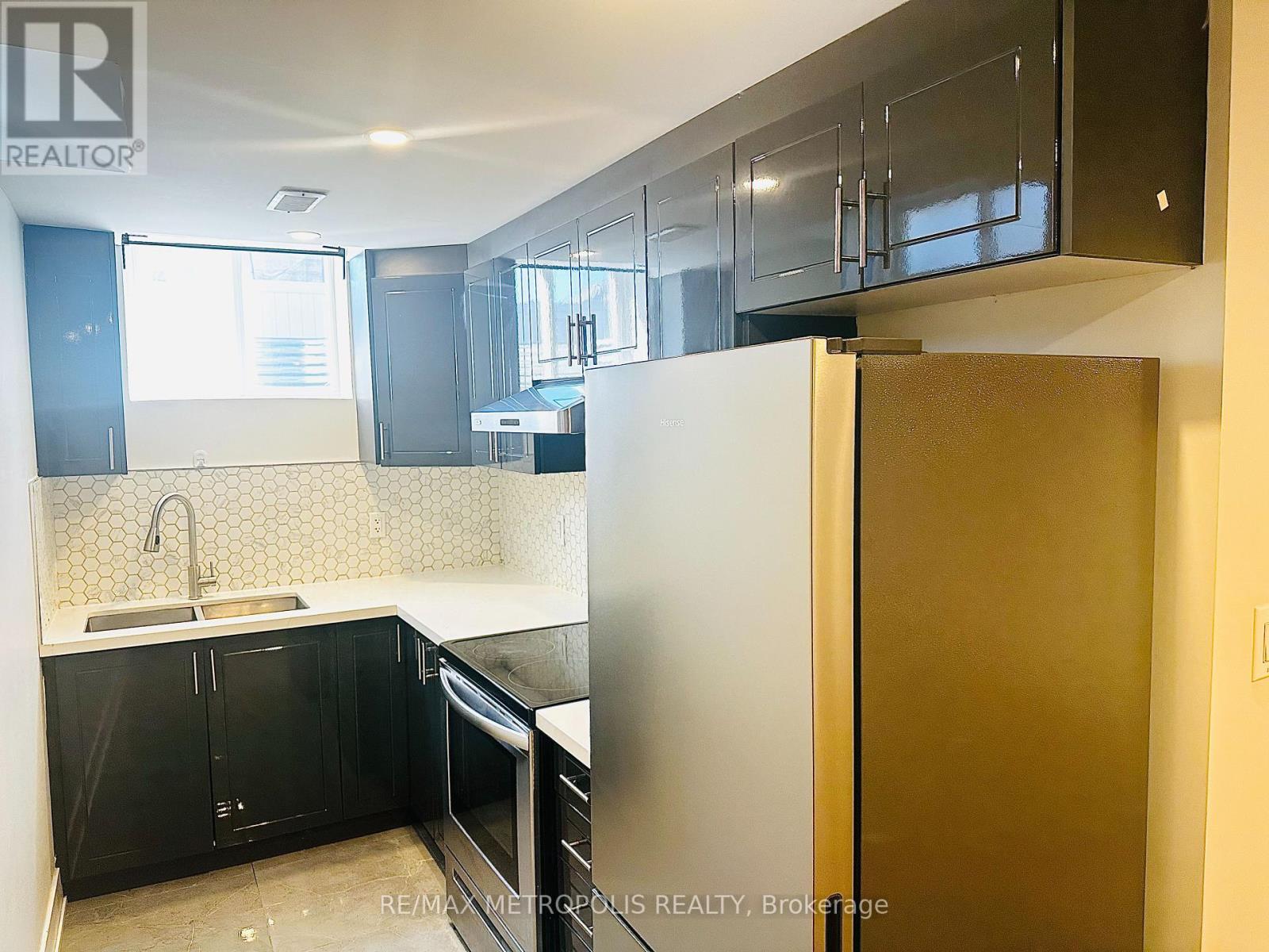 BSMT - 15 DALECREST ROAD, Brampton, Ontario