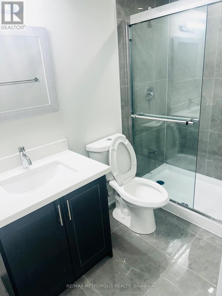 Bsmt - 15 Dalecrest Road, Brampton, Ontario  L6X 5N3 - Photo 13 - W12436904