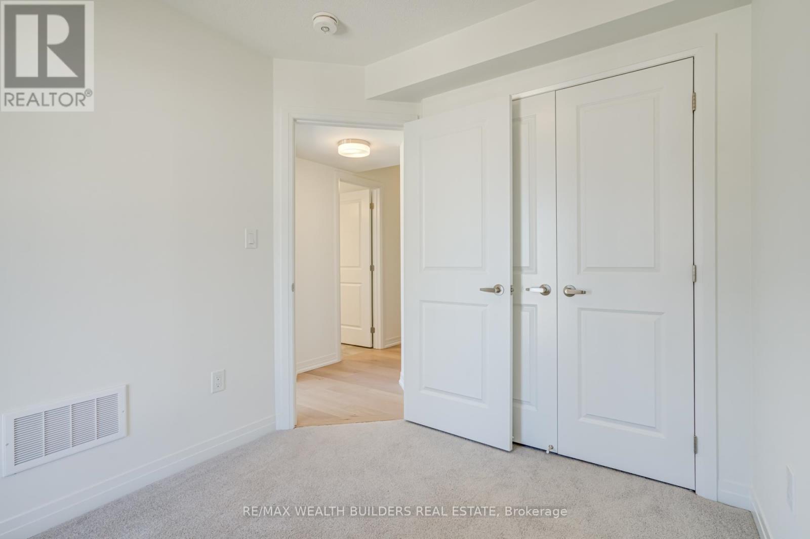 1 Kings Hill Drive, Brampton, Ontario  L7A 0B8 - Photo 22 - W12436935