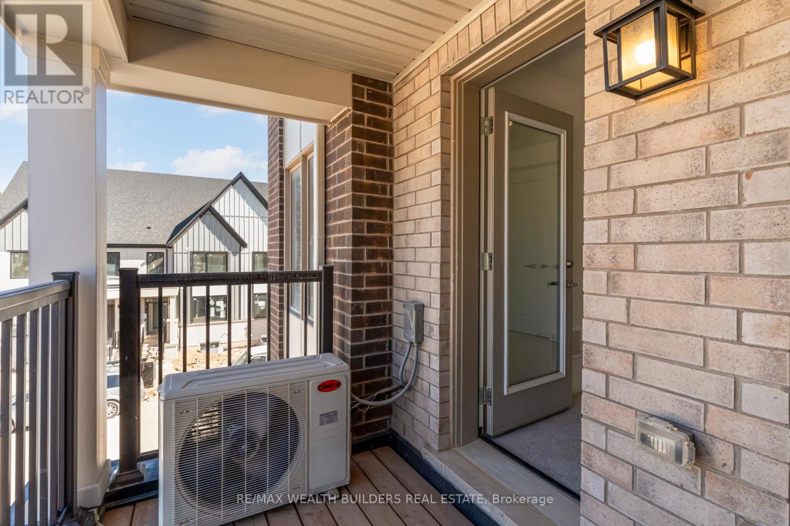 1 Kings Hill Drive, Brampton, Ontario  L7A 0B8 - Photo 24 - W12436935