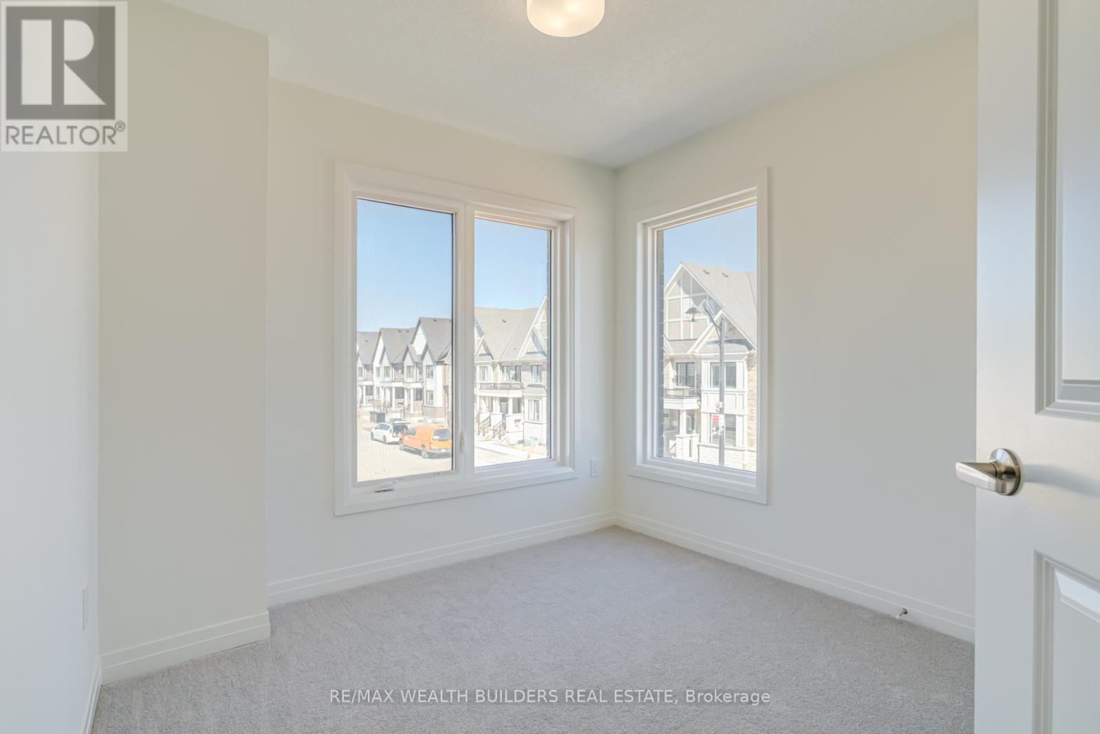 1 Kings Hill Drive, Brampton, Ontario  L7A 0B8 - Photo 27 - W12436935
