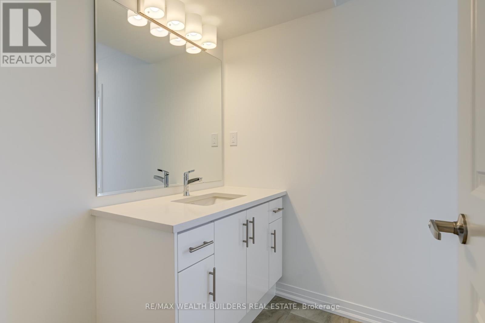 1 Kings Hill Drive, Brampton, Ontario  L7A 0B8 - Photo 28 - W12436935