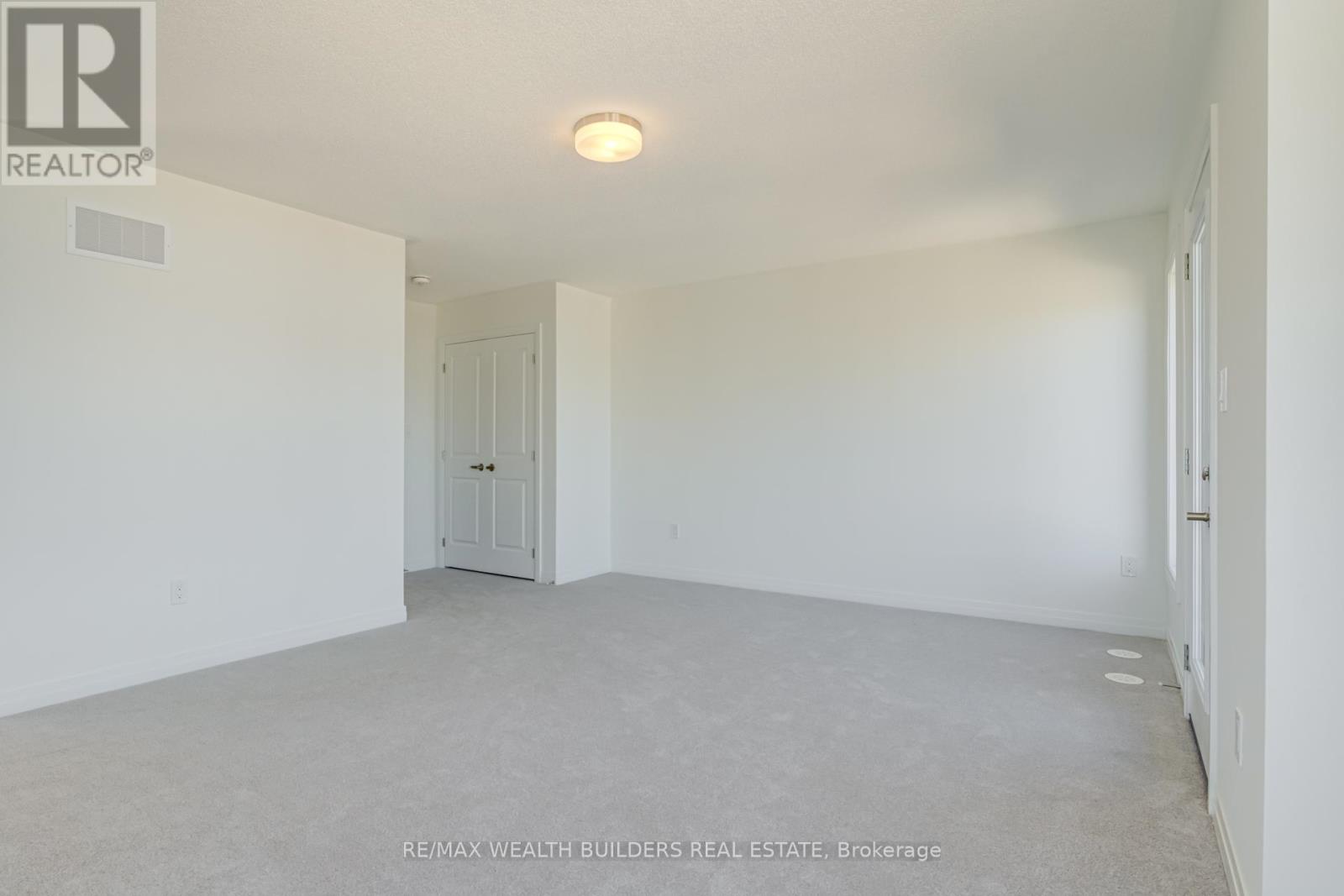 1 Kings Hill Drive, Brampton, Ontario  L7A 0B8 - Photo 34 - W12436935