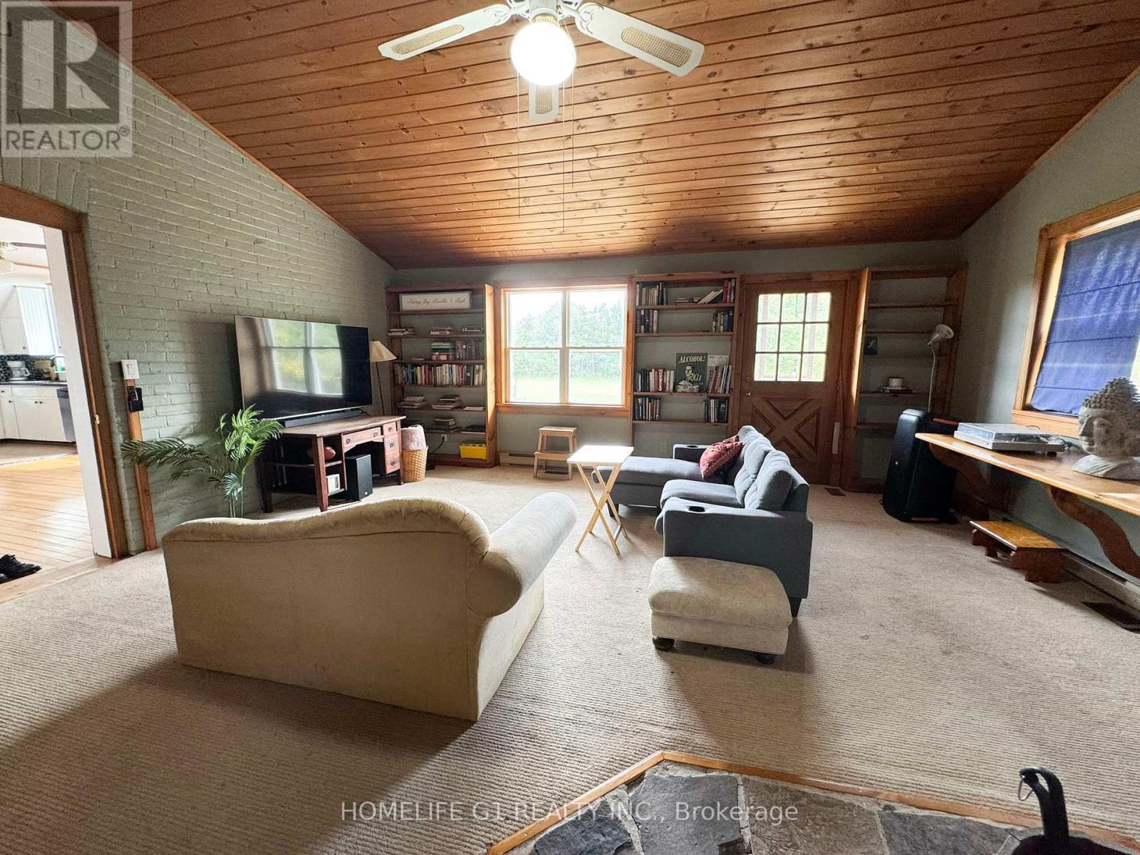18692 Kennedy Road, Caledon, Ontario  L7K 1X9 - Photo 14 - W12436968
