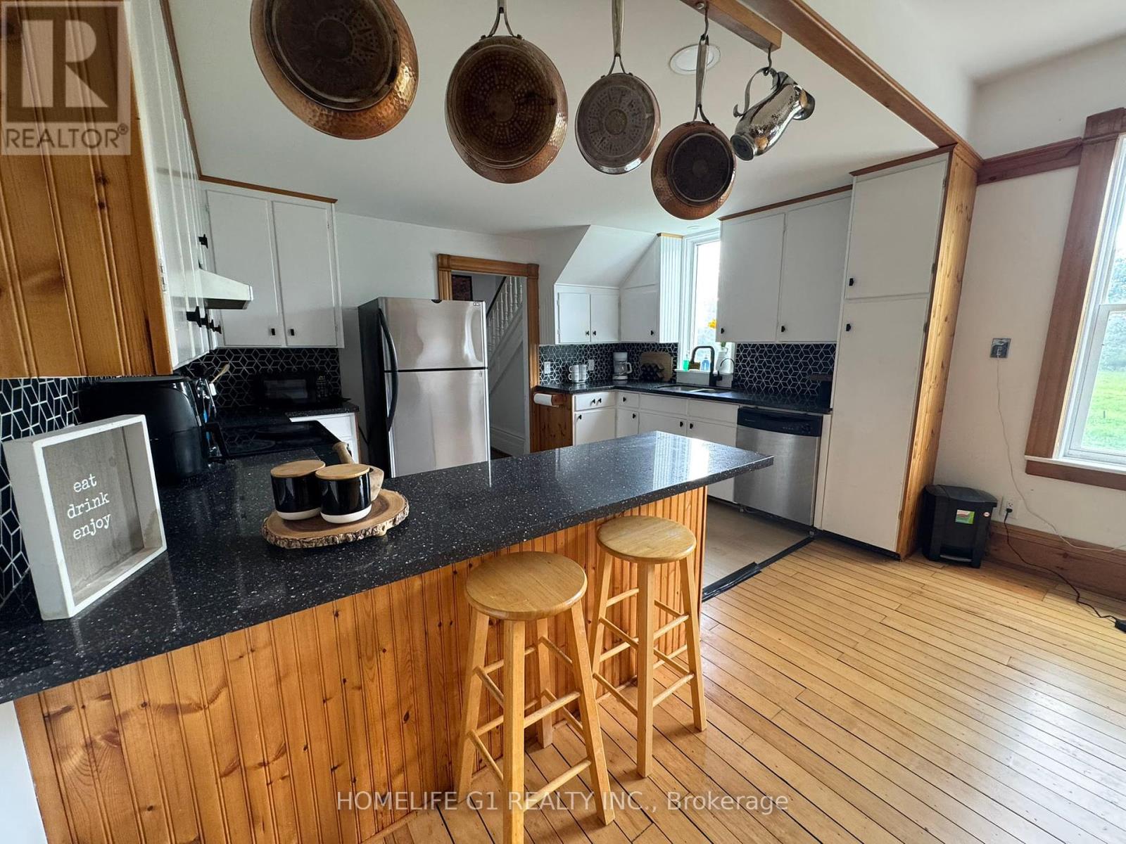 18692 Kennedy Road, Caledon, Ontario  L7K 1X9 - Photo 4 - W12436968