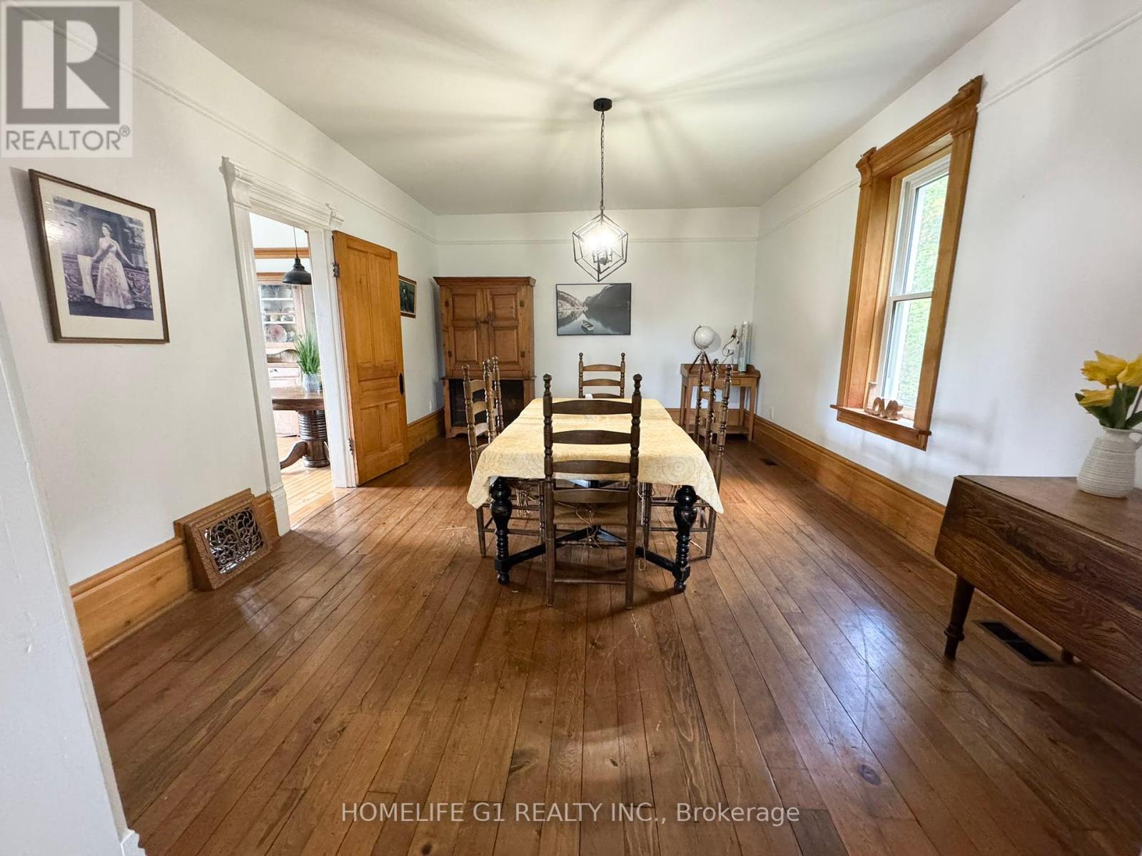 18692 Kennedy Road, Caledon, Ontario  L7K 1X9 - Photo 9 - W12436968