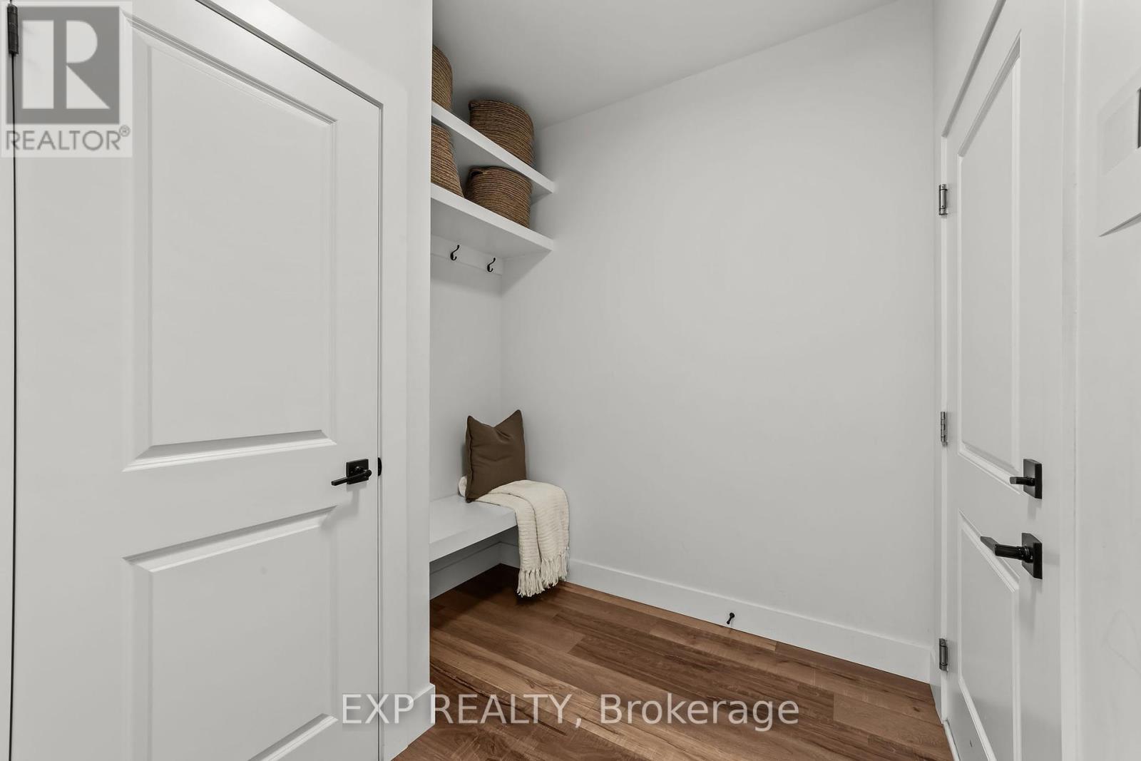 58 Mcneil Street, Strathroy-Caradoc, Ontario  N0L 1W0 - Photo 15 - X12437167