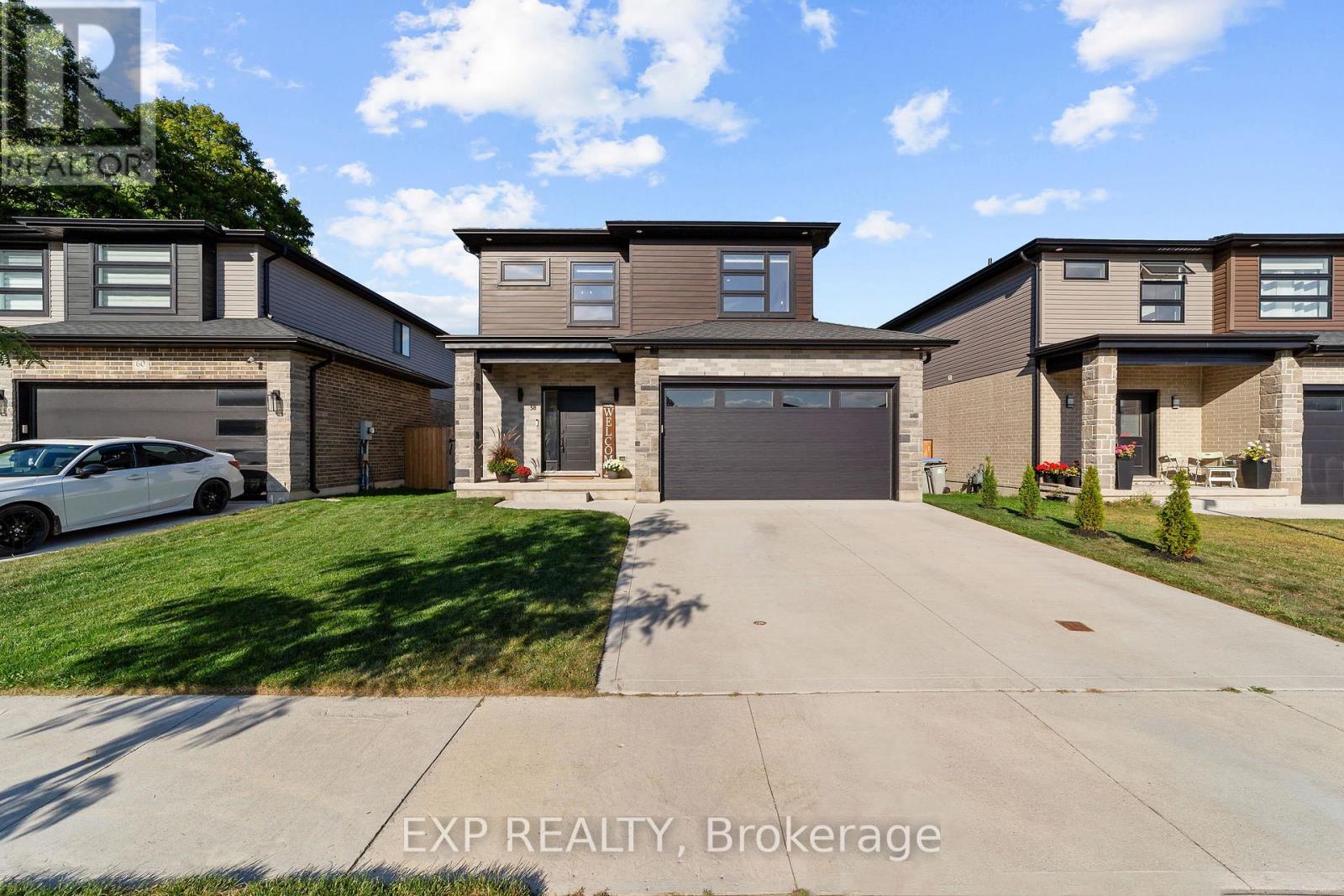 58 Mcneil Street, Strathroy-Caradoc, Ontario  N0L 1W0 - Photo 2 - X12437167