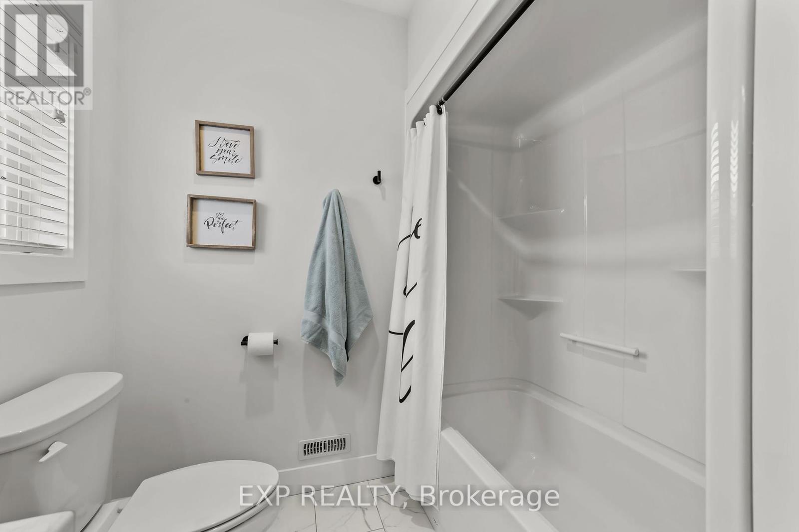 58 Mcneil Street, Strathroy-Caradoc, Ontario  N0L 1W0 - Photo 25 - X12437167
