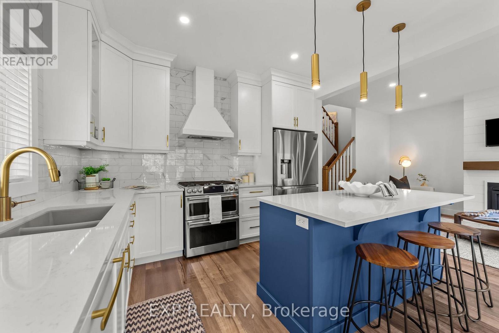 58 Mcneil Street, Strathroy-Caradoc, Ontario  N0L 1W0 - Photo 8 - X12437167