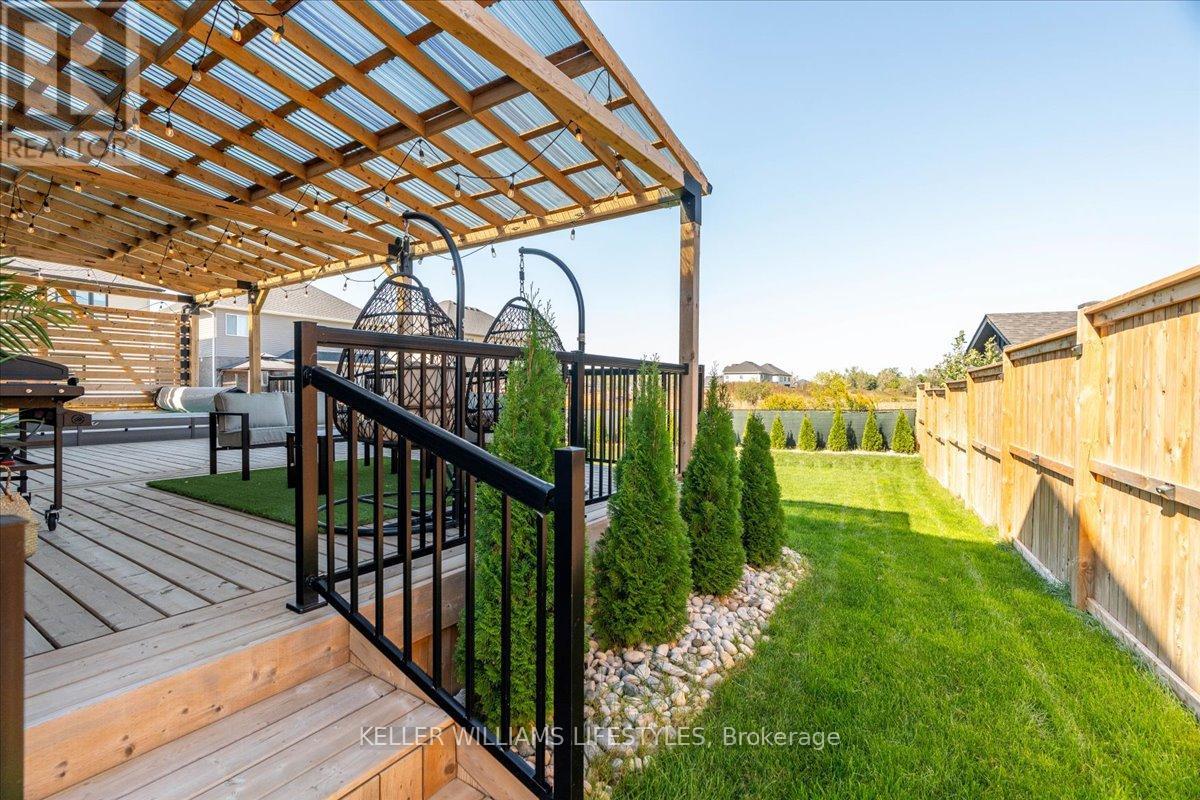 112 Jefferson Street, Lucan Biddulph, Ontario  N0M 2J0 - Photo 45 - X12437176