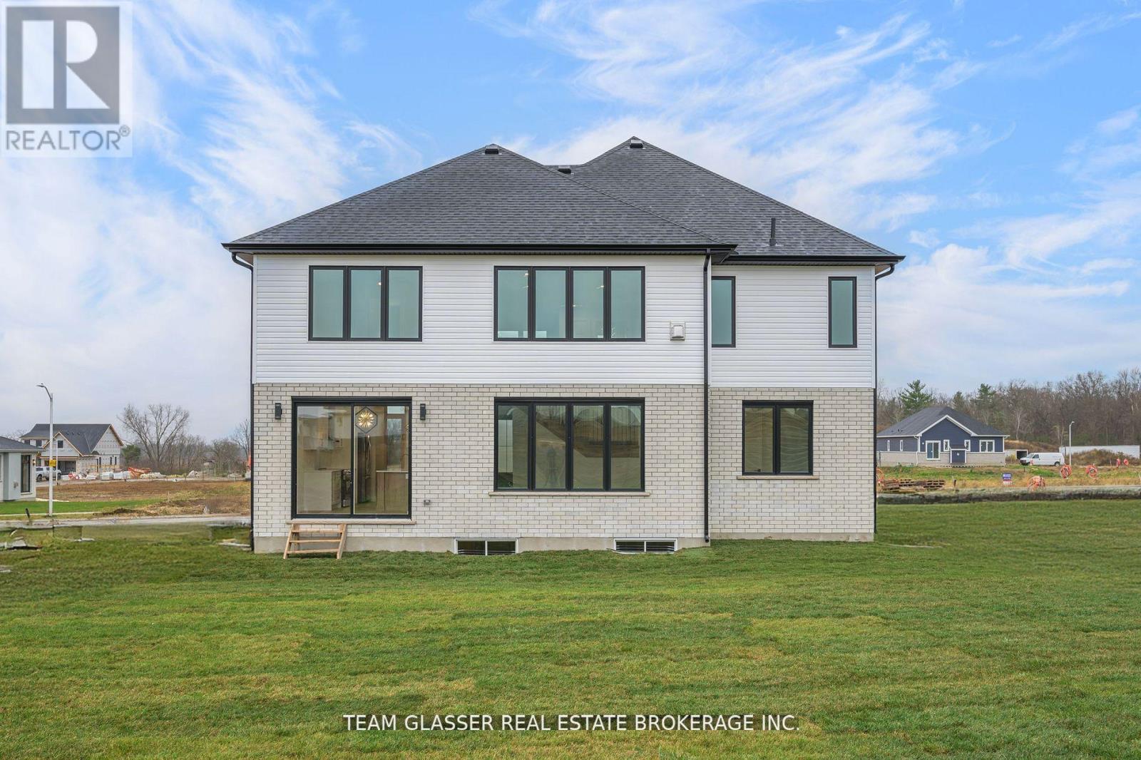 152  (Lot 91) Locky Lane, Middlesex Centre, Ontario  N0L 1R0 - Photo 10 - X12437206