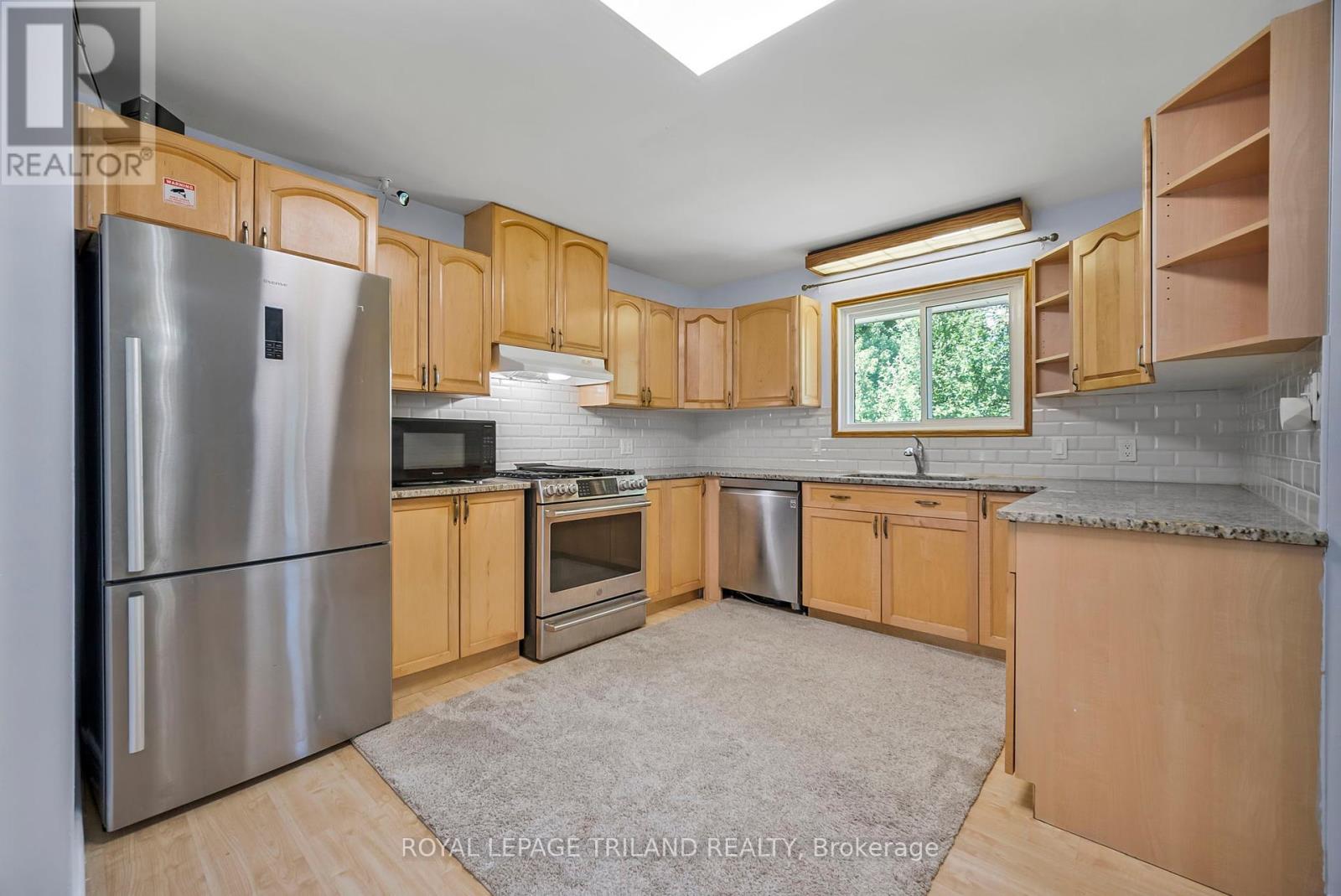 1210 Hamilton Road, London East, Ontario  N5W 1A9 - Photo 22 - X12437283