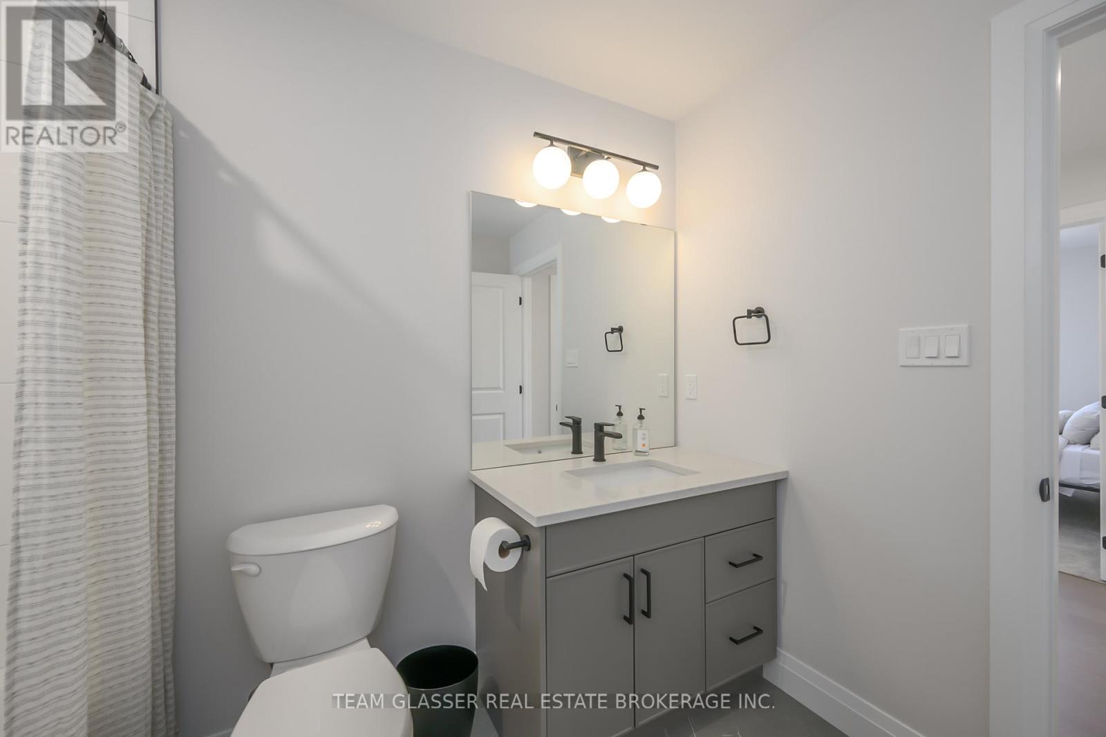 72 Allister Drive, Middlesex Centre, Ontario  N0L 1R0 - Photo 25 - X12437311