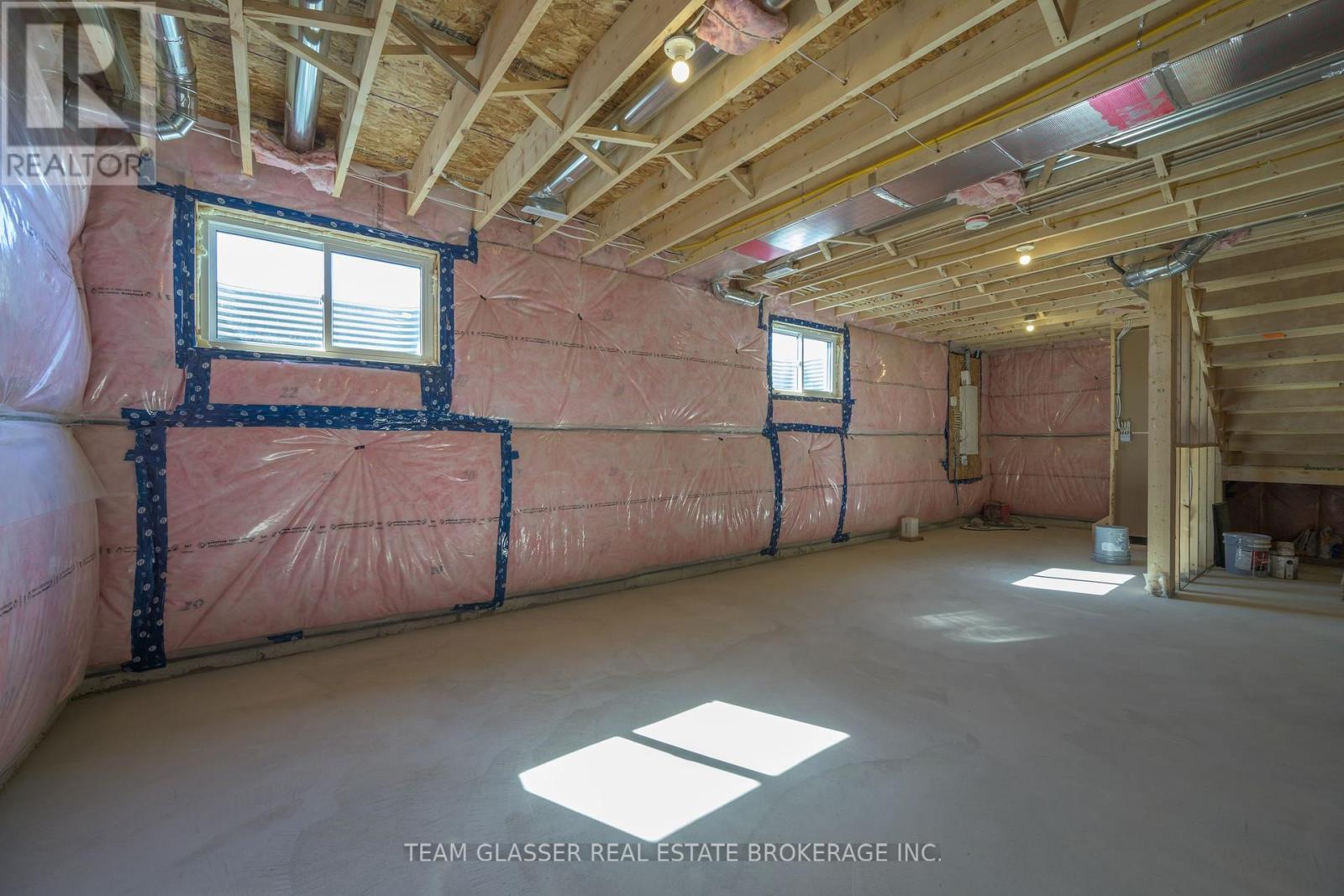 72 Allister Drive, Middlesex Centre, Ontario  N0L 1R0 - Photo 35 - X12437311