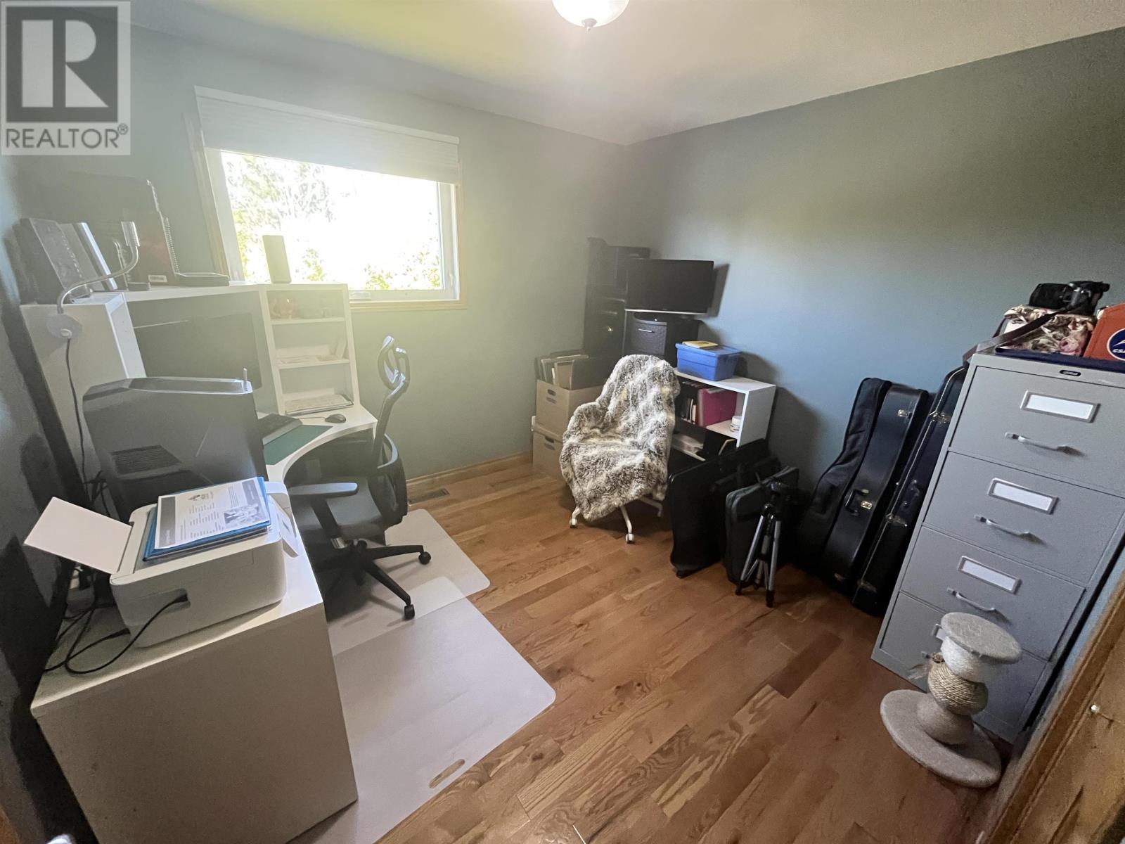 16 Lakeview Avenue, Cochenour, Ontario  P0V 1L0 - Photo 26 - TB253107