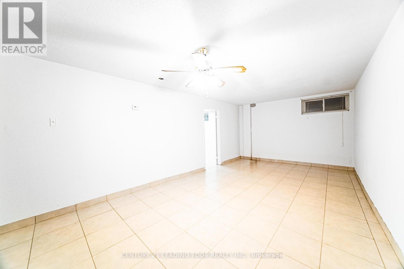 77 Snowball Crescent, Toronto, Ontario  M1B 1S5 - Photo 36 - E12437077