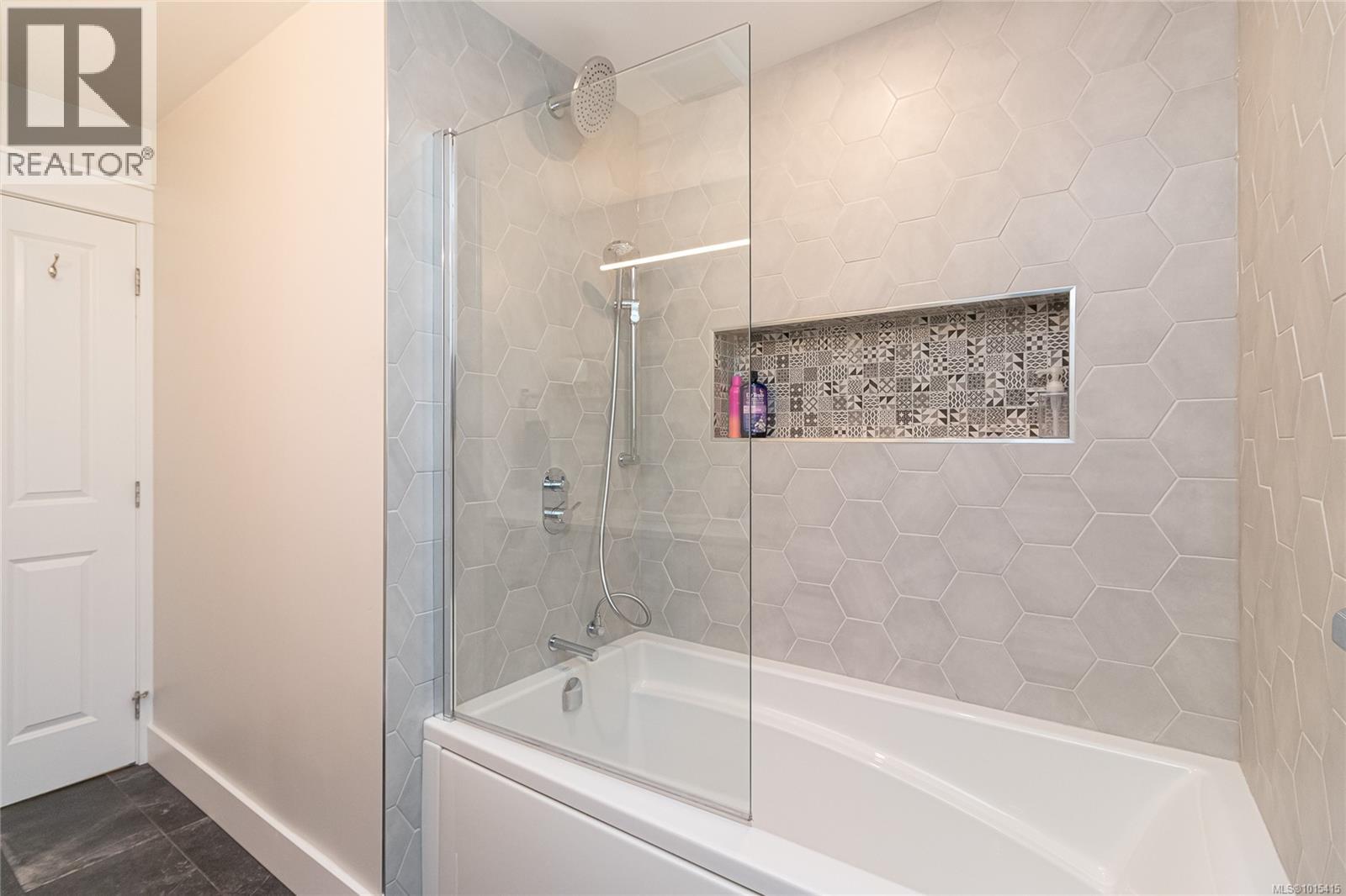 104 Dorothy Lane, View Royal, British Columbia V9B 6B5 - Photo 21 - 1015415