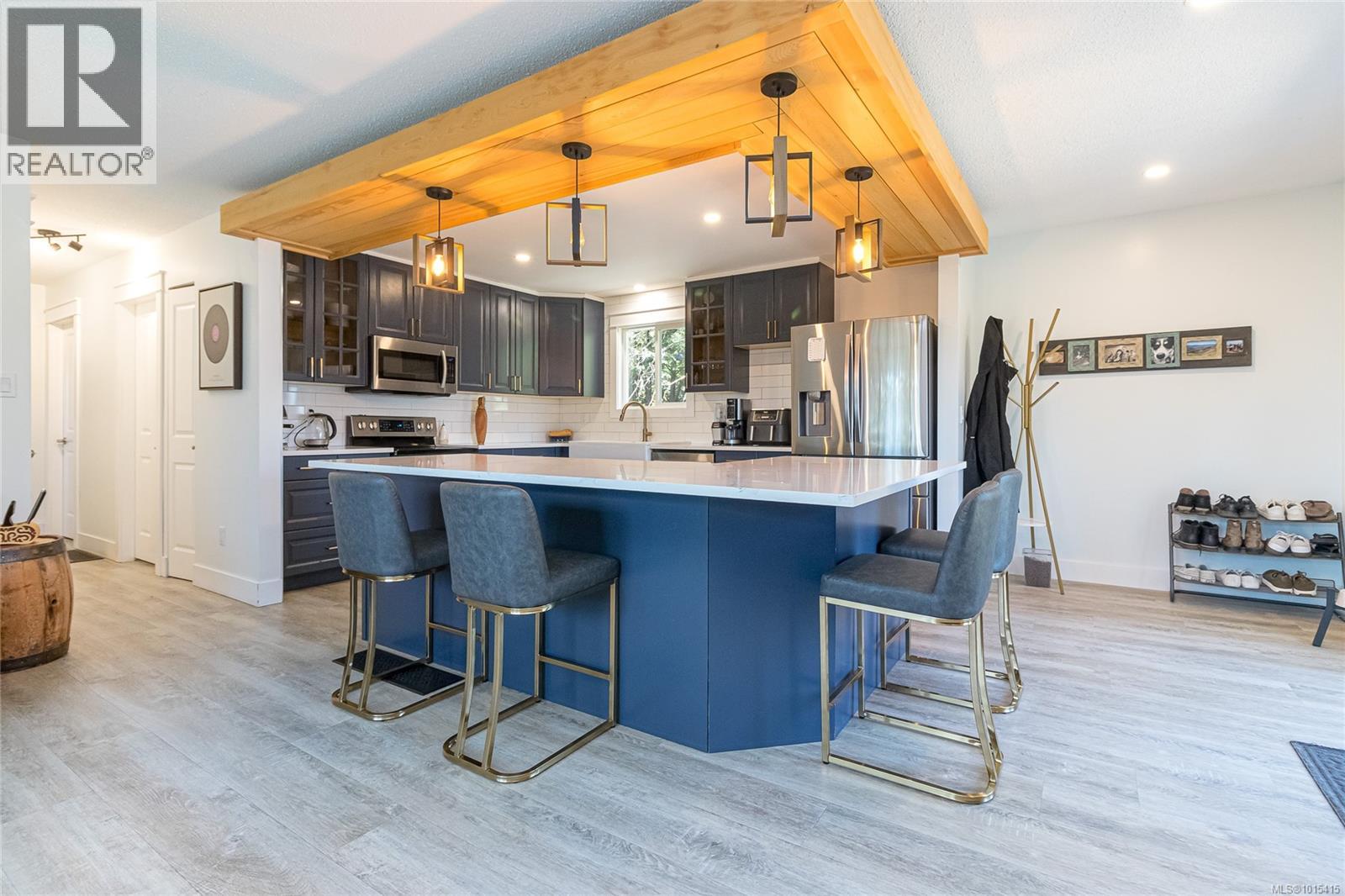 104 Dorothy Lane, View Royal, British Columbia V9B 6B5 - Photo 7 - 1015415