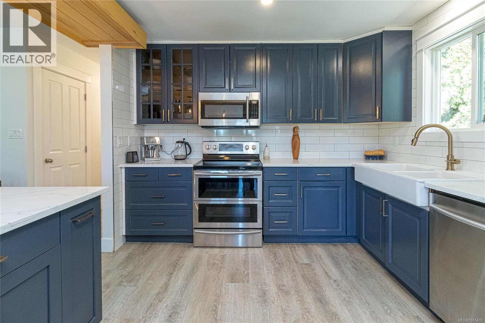 104 Dorothy Lane, View Royal, British Columbia V9B 6B5 - Photo 8 - 1015415