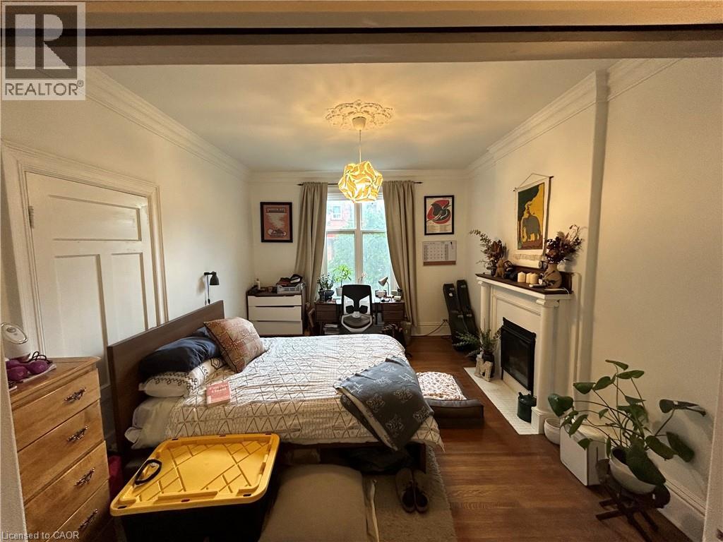 207 Charlton Avenue W Unit# 1, Hamilton, Ontario  L8P 2E3 - Photo 9 - 40773877