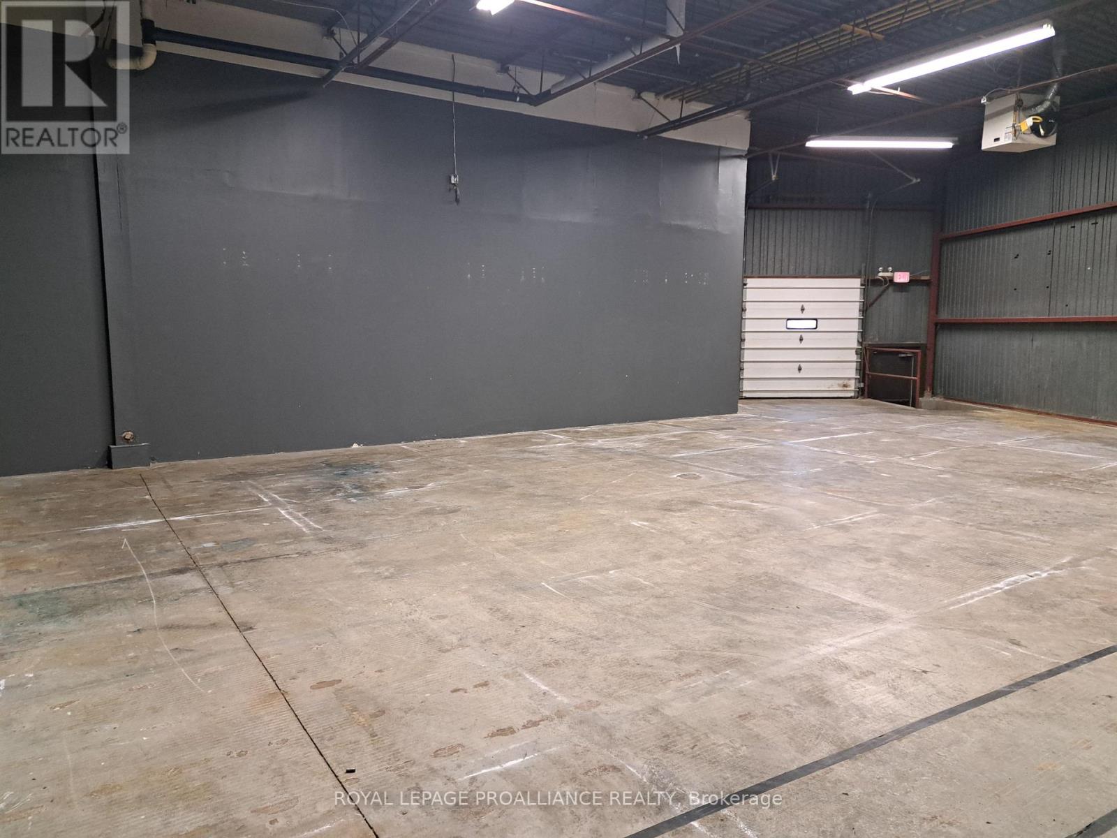 4 - 555 California Avenue, Brockville, Ontario  K6V 7N6 - Photo 10 - X12437110