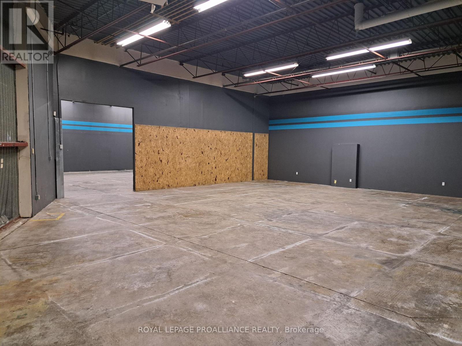 4 - 555 California Avenue, Brockville, Ontario  K6V 7N6 - Photo 12 - X12437110