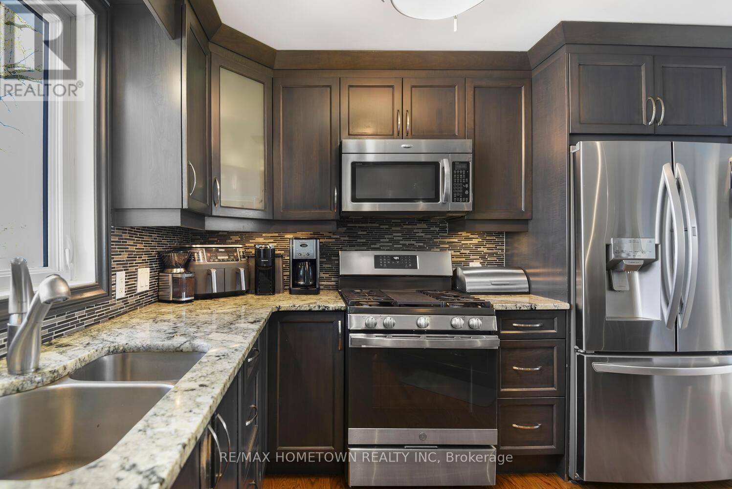 1435 County Road 2 Road, Augusta, Ontario  K0E 1T0 - Photo 13 - X12437162