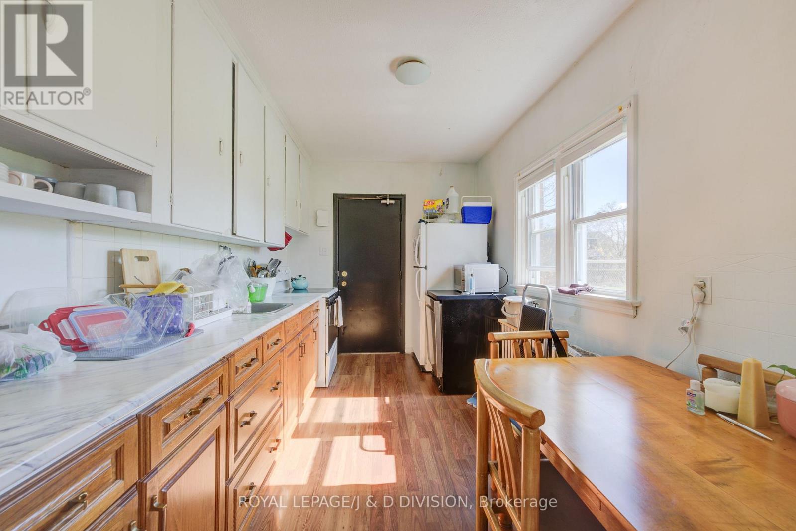 345 Louisa Street, Kitchener, Ontario  N2H 5N1 - Photo 16 - X12436725