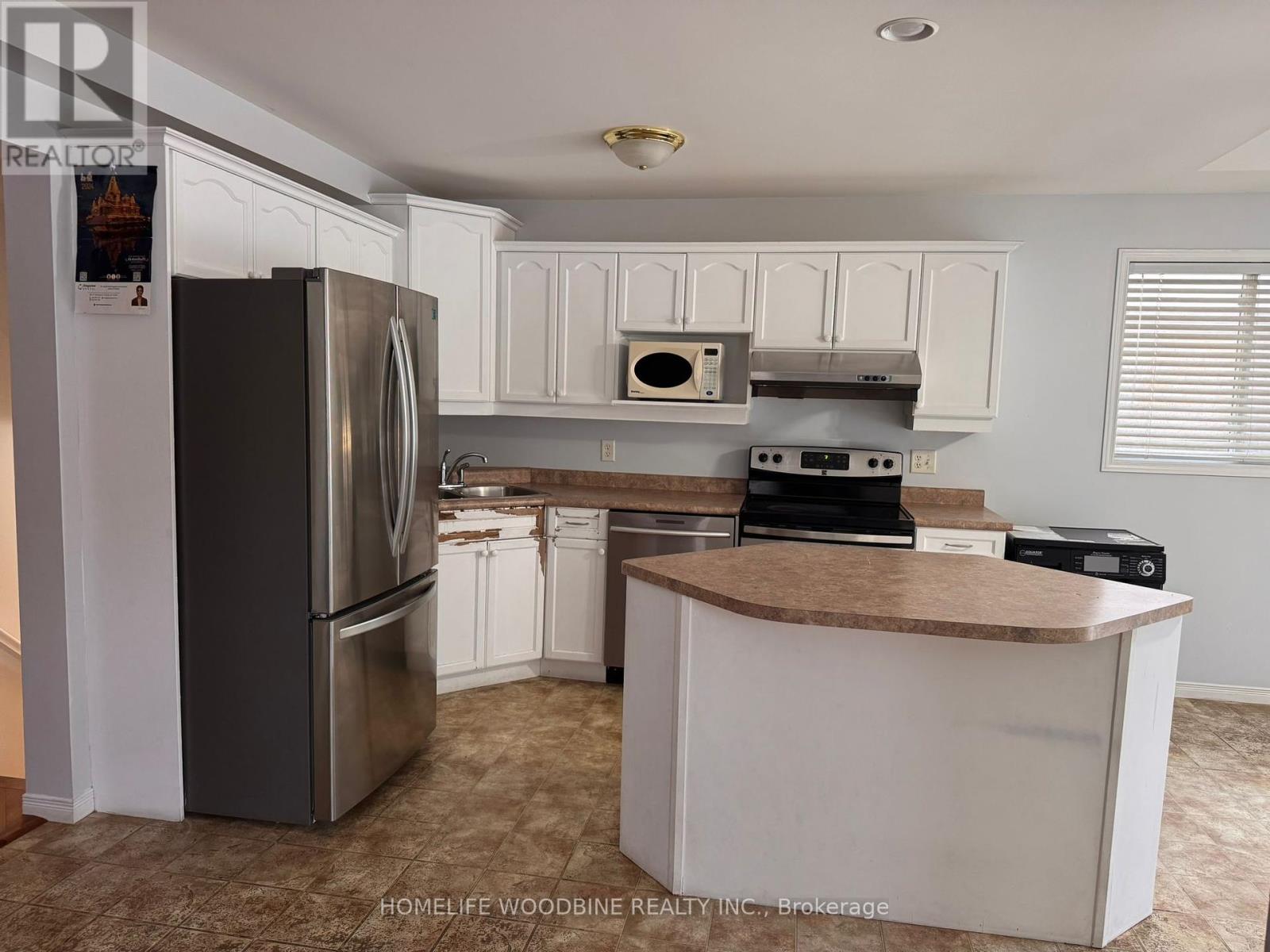 742 Whetherfield Street, London North, Ontario  N6H 5T6 - Photo 12 - X12436739