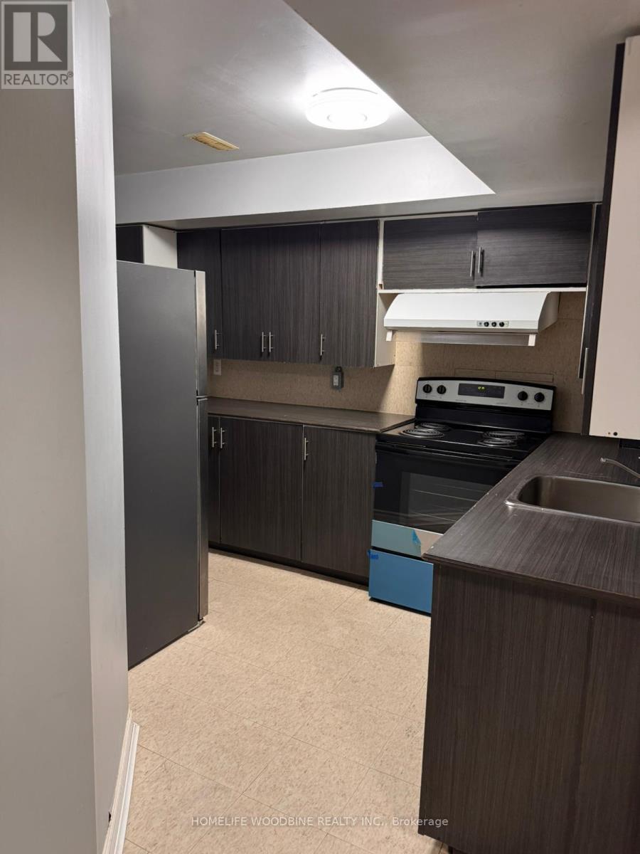 742 Whetherfield Street, London North, Ontario  N6H 5T6 - Photo 17 - X12436739