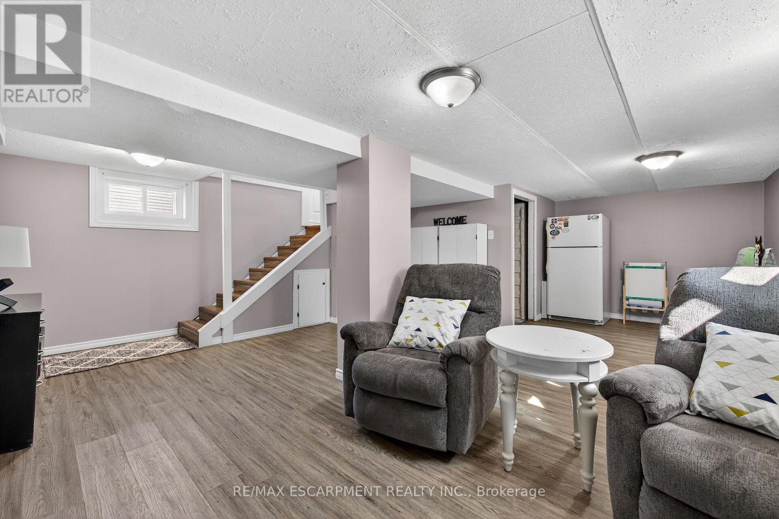 100 Wigton Street, Haldimand, Ontario  N3W 1E9 - Photo 33 - X12436746