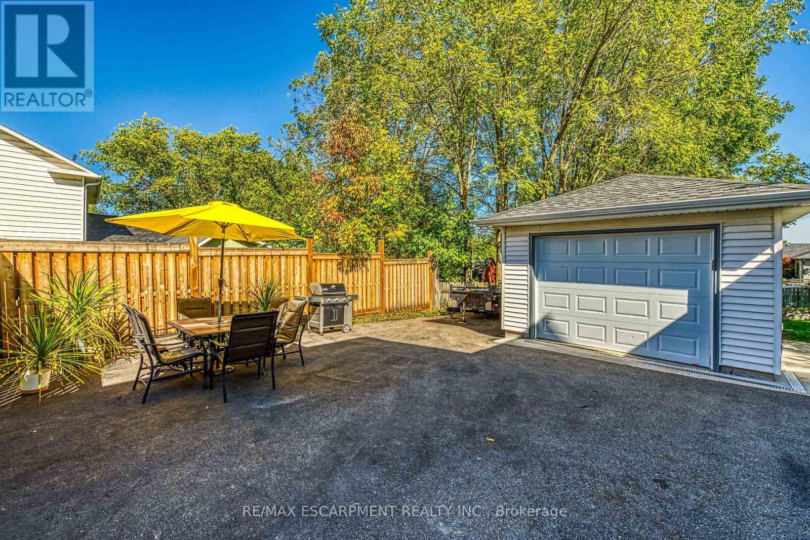 100 Wigton Street, Haldimand, Ontario  N3W 1E9 - Photo 39 - X12436746
