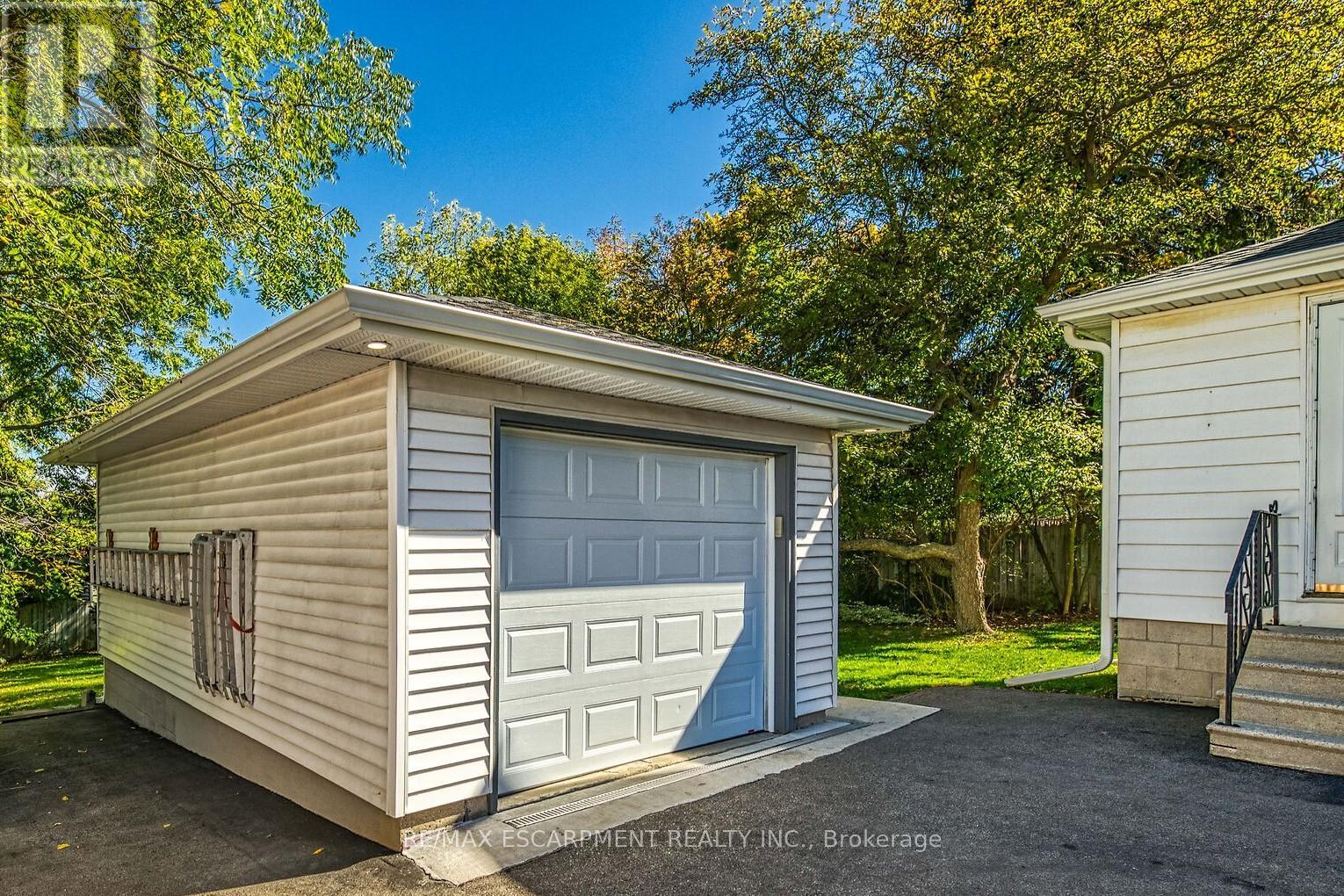 100 Wigton Street, Haldimand, Ontario  N3W 1E9 - Photo 41 - X12436746