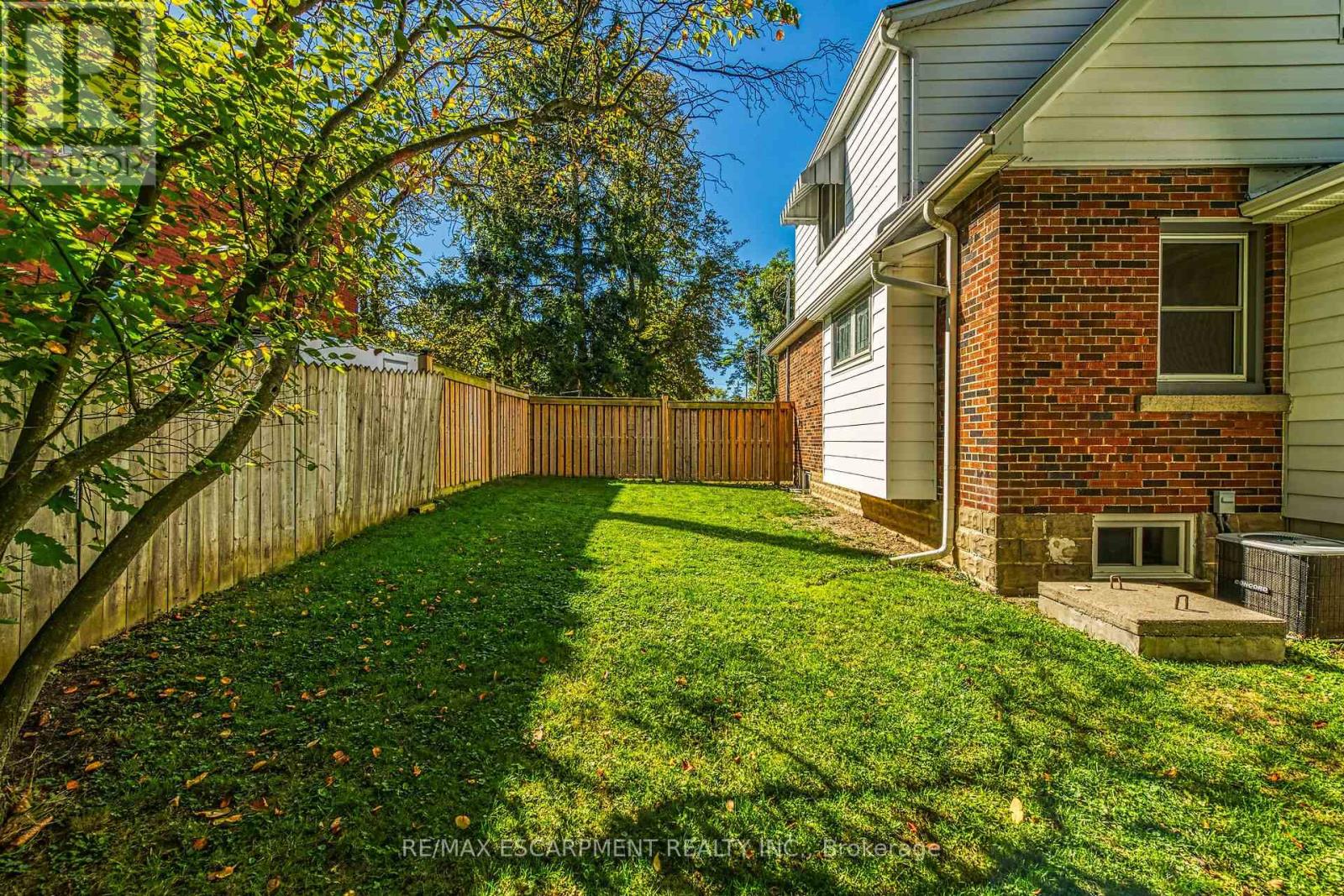 100 Wigton Street, Haldimand, Ontario  N3W 1E9 - Photo 44 - X12436746